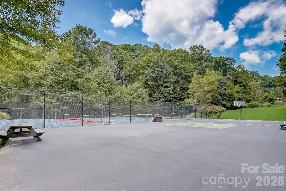 210 Spring Valley Drive Unit: 624 & 625