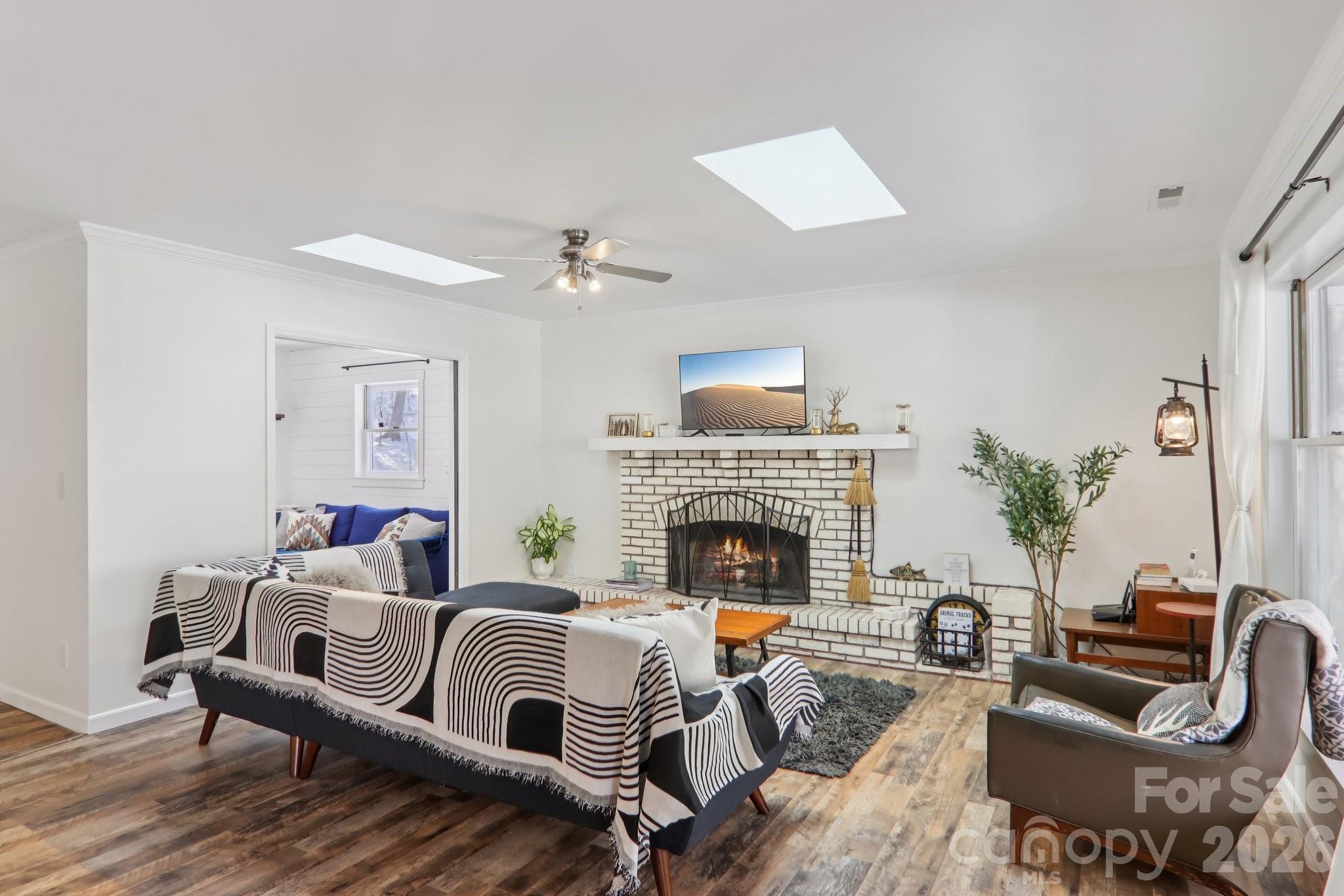 210 Spring Valley Drive Unit: 624 & 625