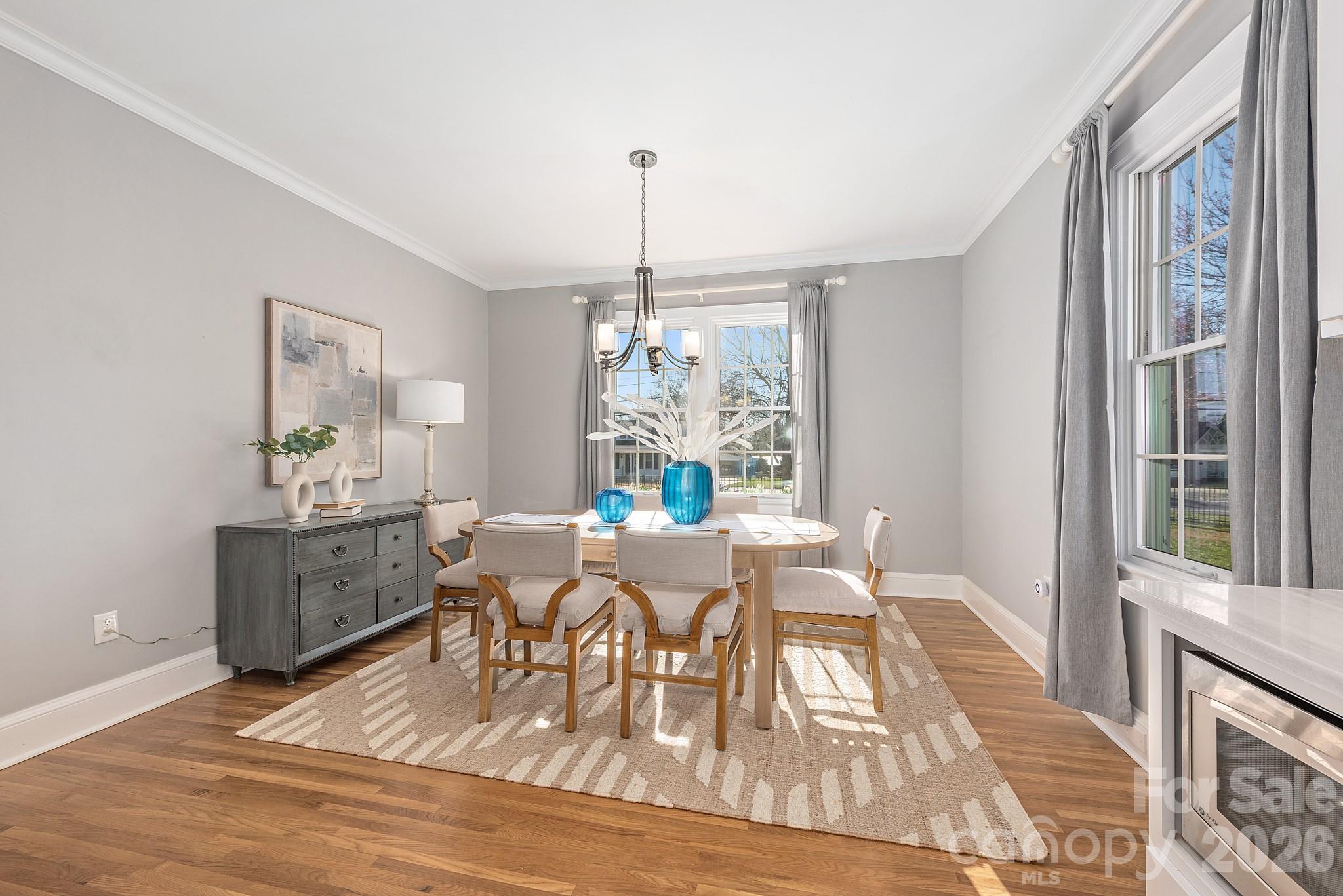 27 Circle Drive