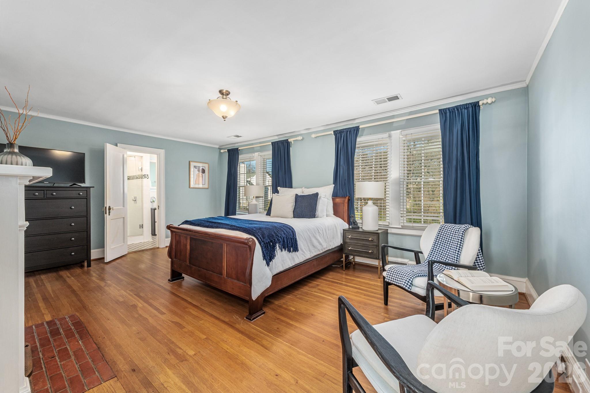 27 Circle Drive