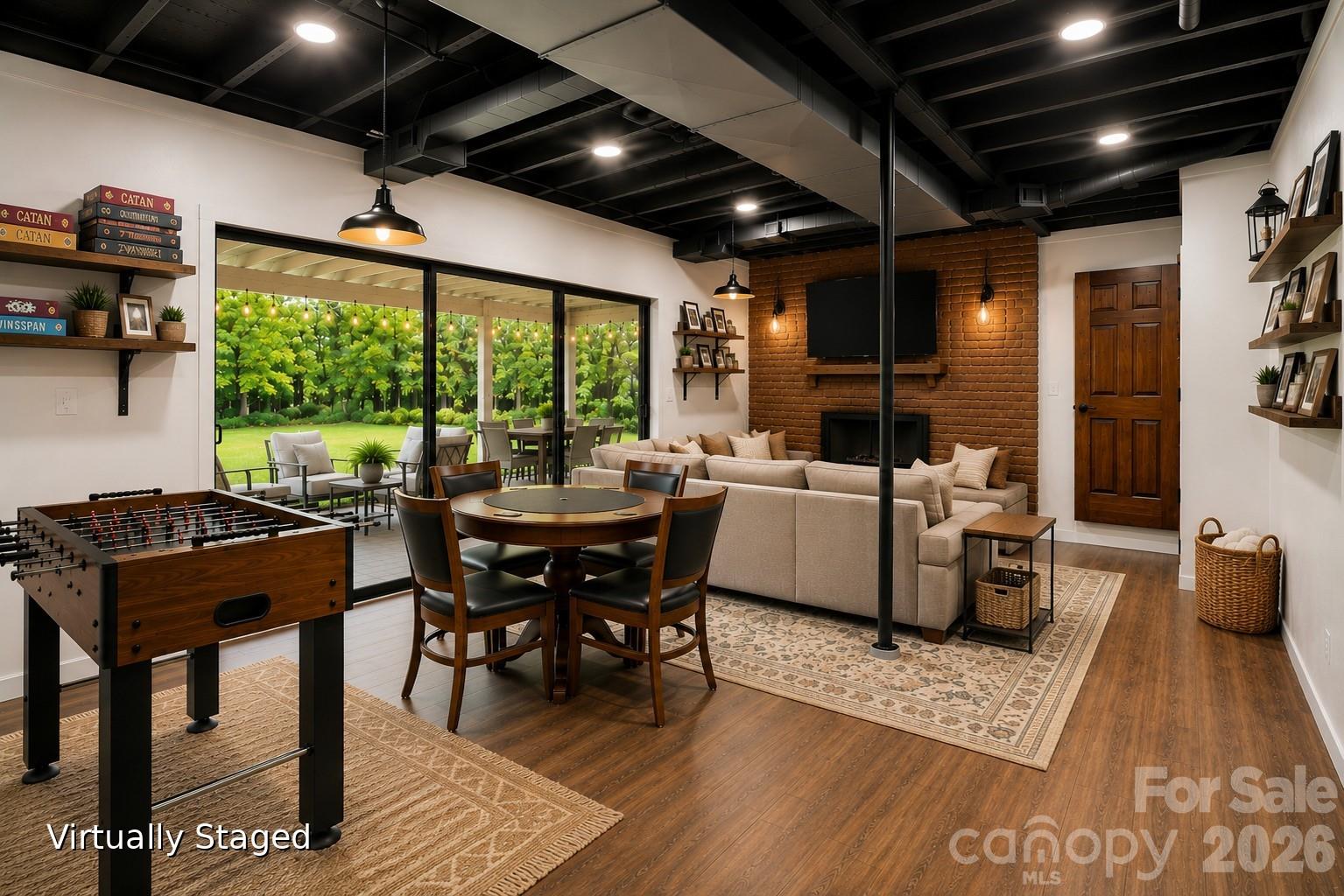 4515 Botany Trail