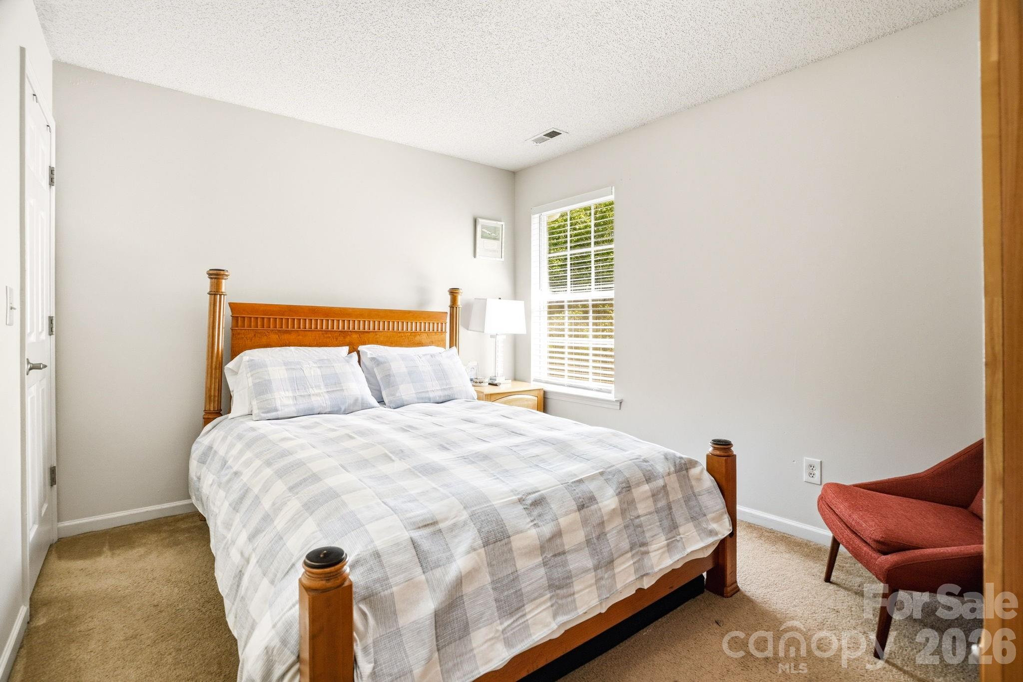 2260 Wexford Way