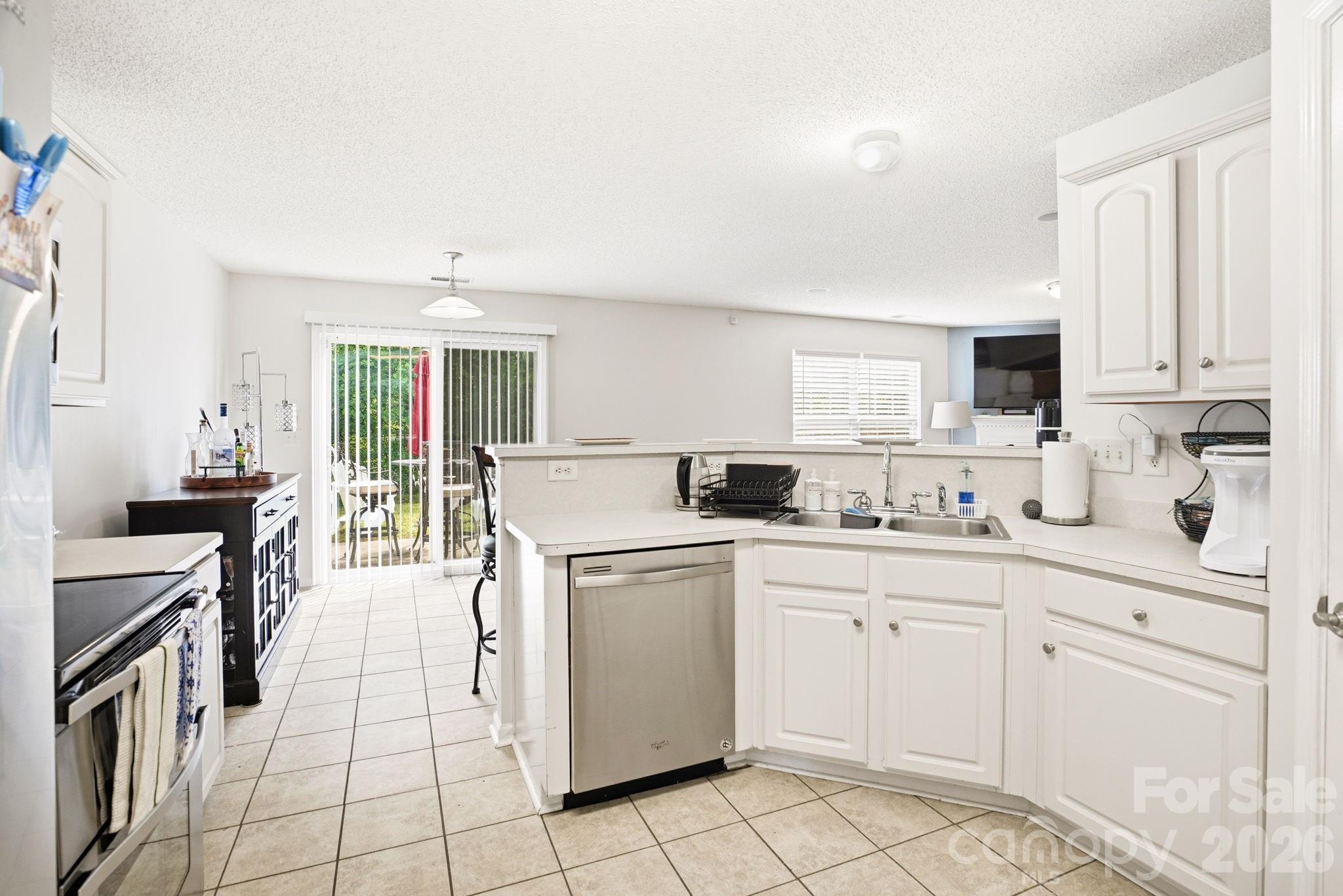 2260 Wexford Way