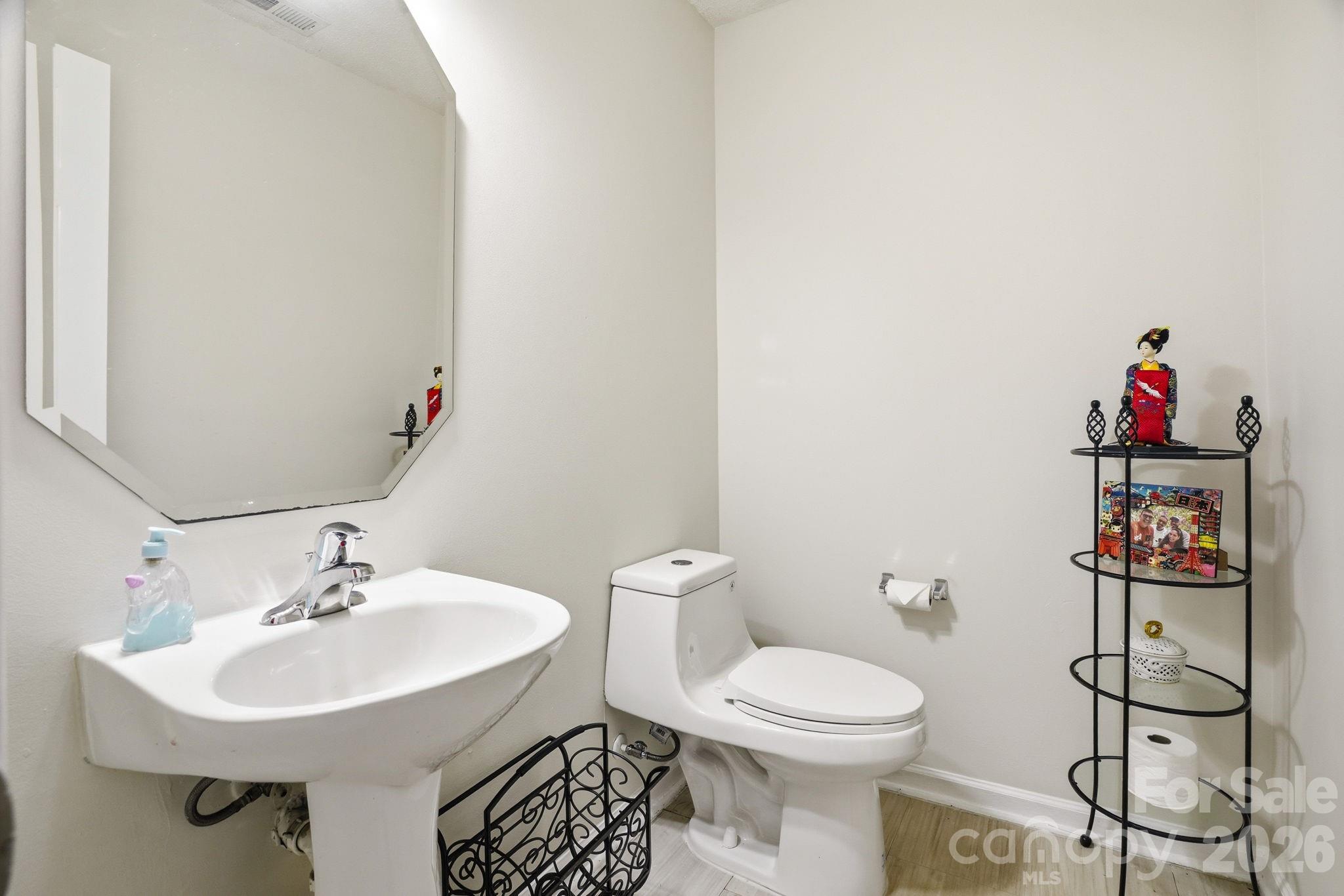 2260 Wexford Way