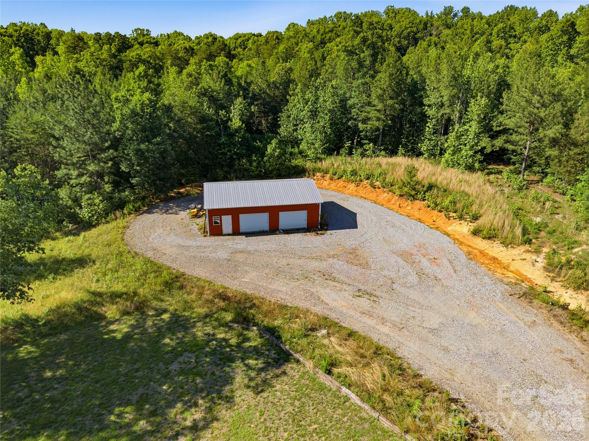 575 Hill Road
