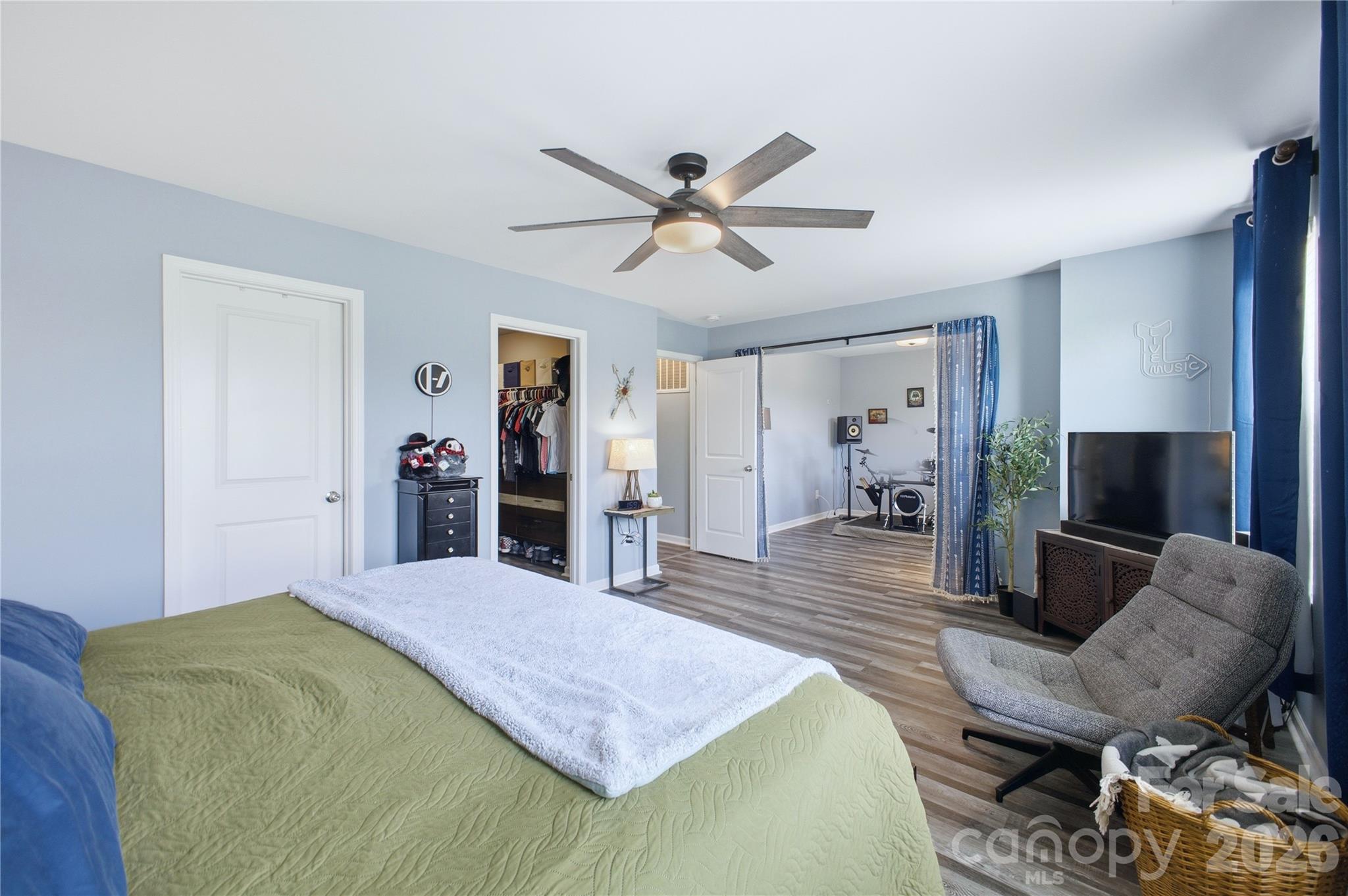 1049 River Haven Avenue SW Unit: 140