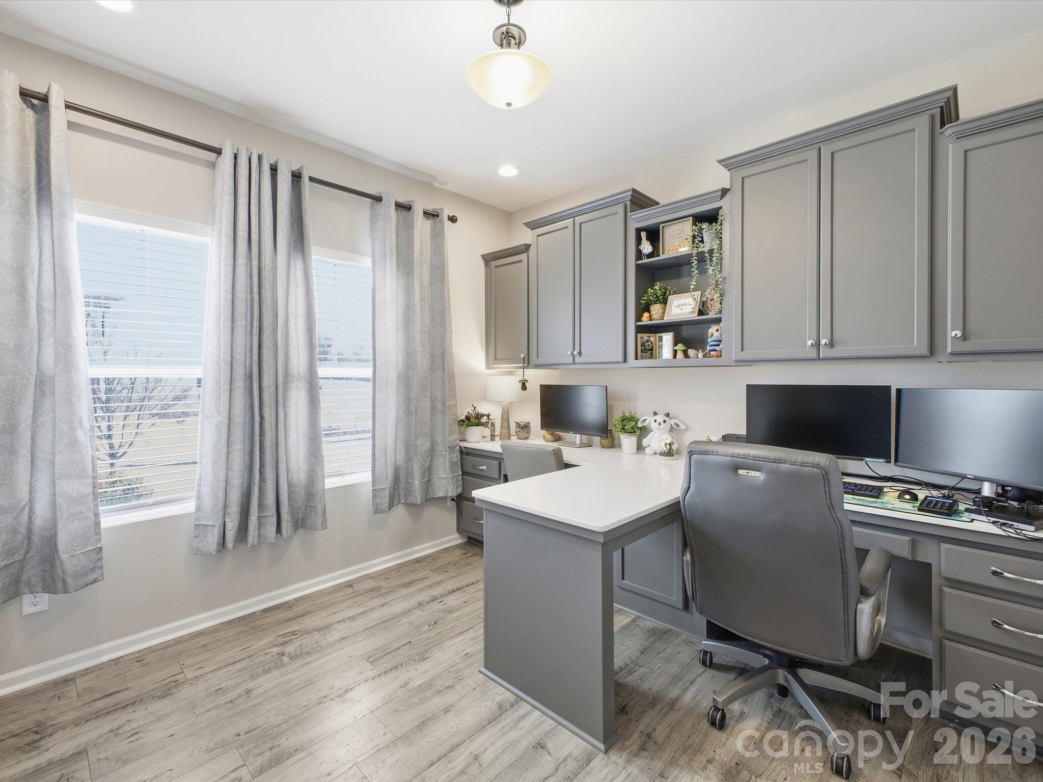 1049 River Haven Avenue SW Unit: 140