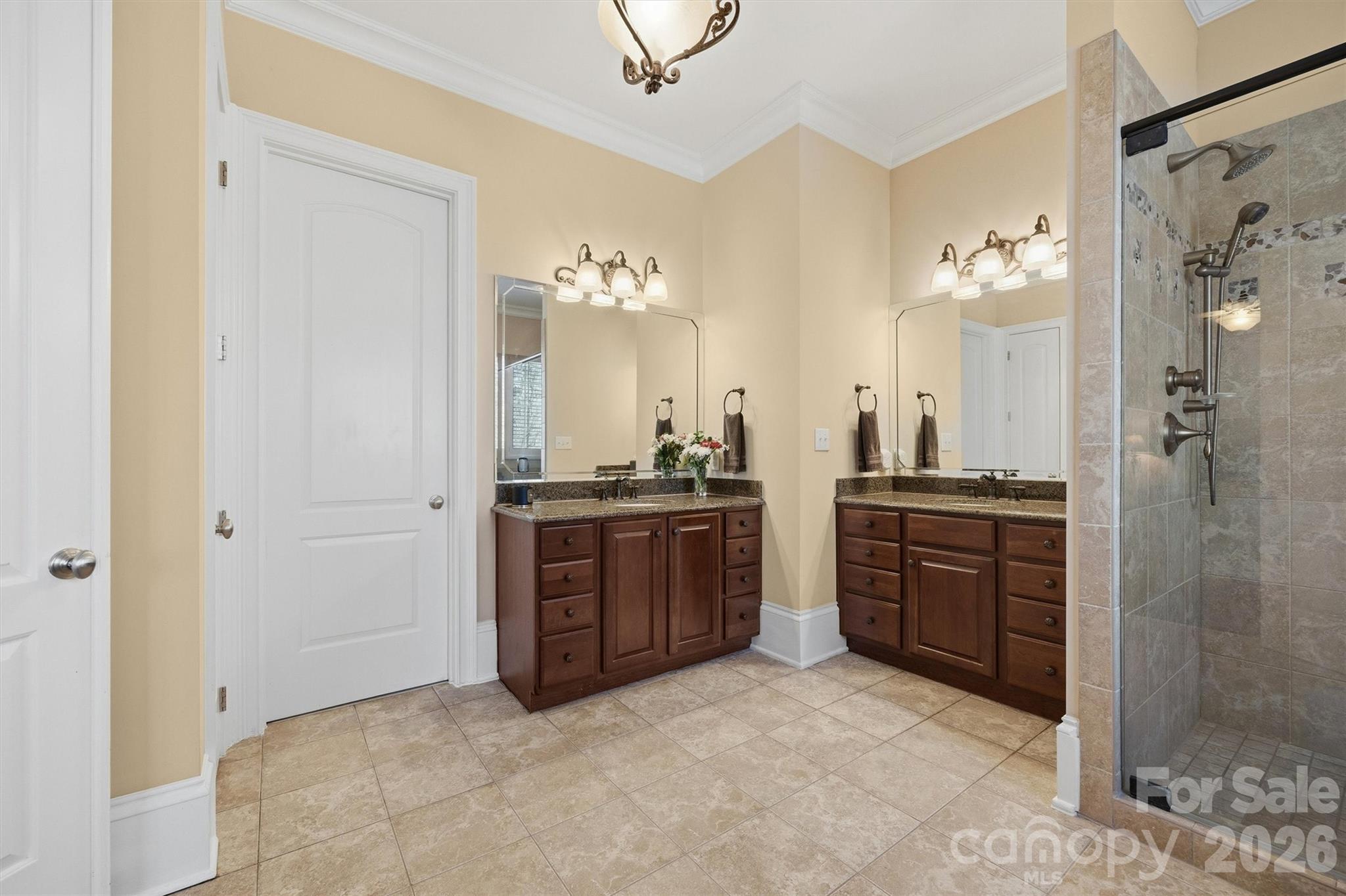 8238 Victoria Lake Drive