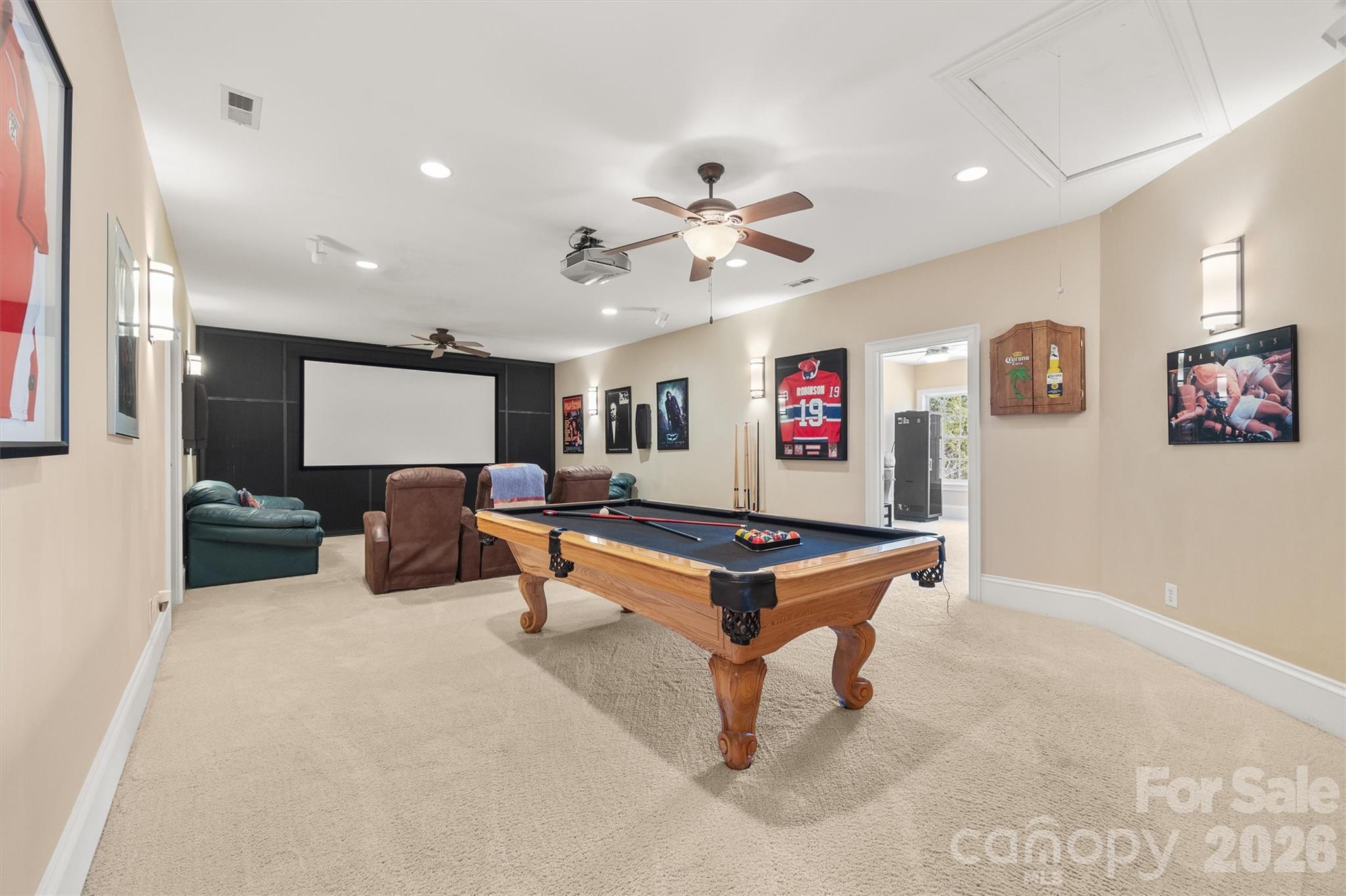 8238 Victoria Lake Drive