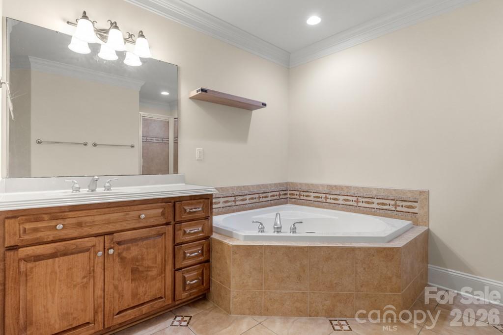 1221 Silver Arrow Court