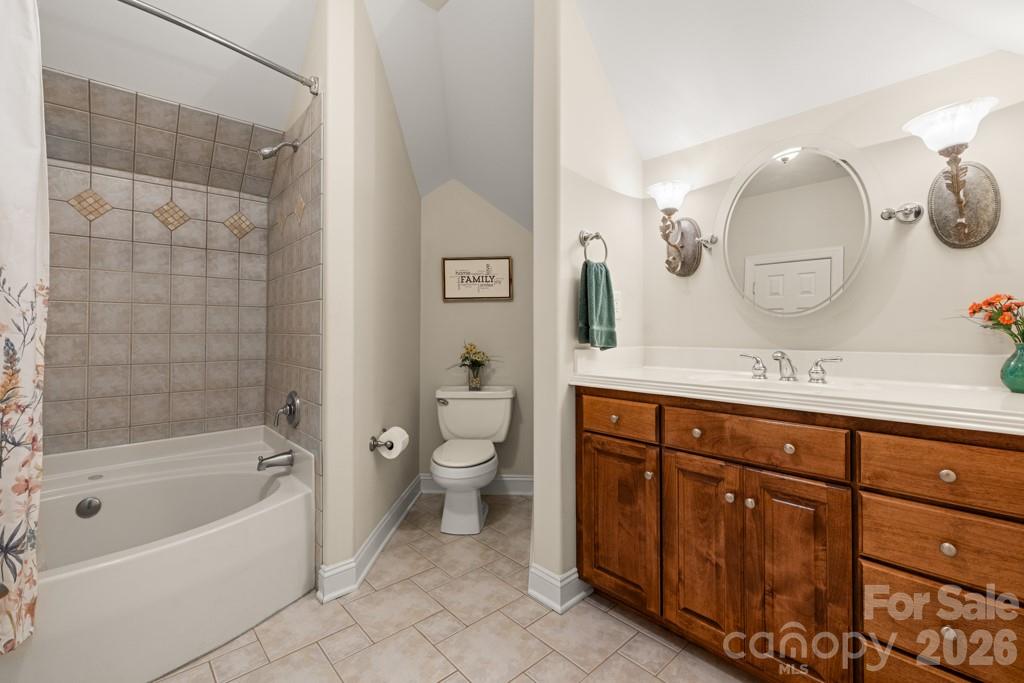 1221 Silver Arrow Court