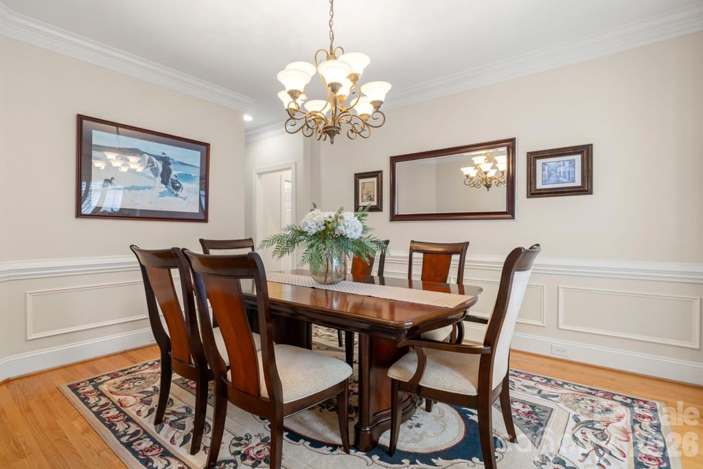 1221 Silver Arrow Court