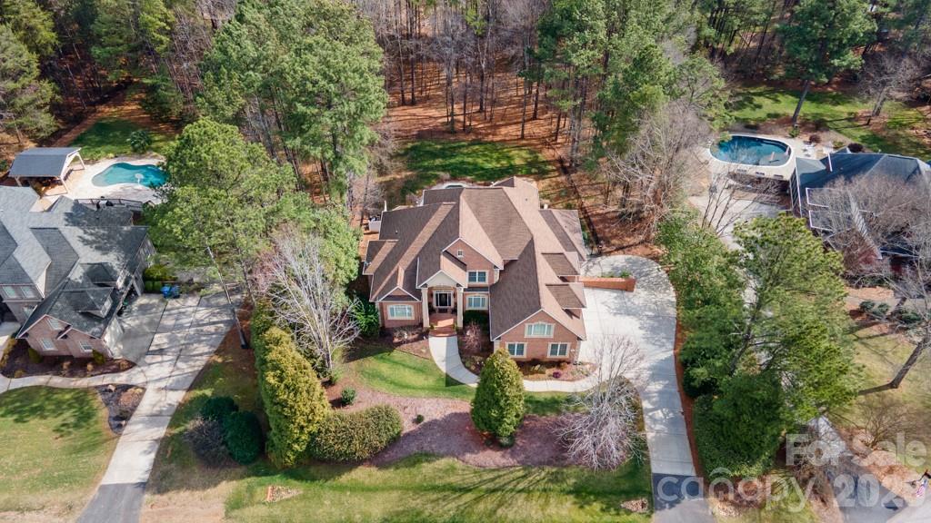 1221 Silver Arrow Court