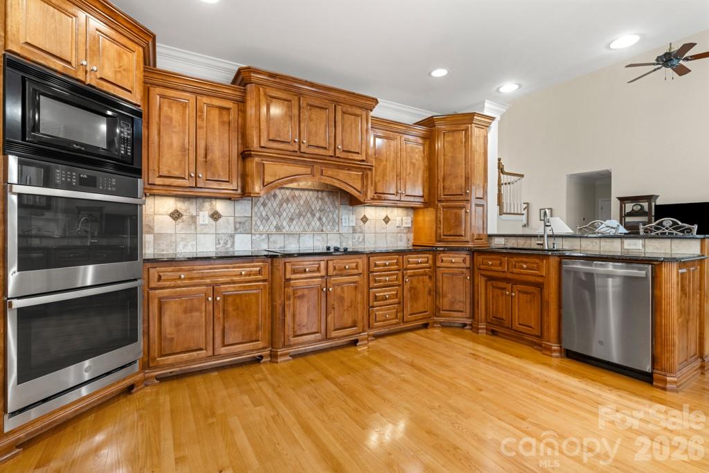 1221 Silver Arrow Court
