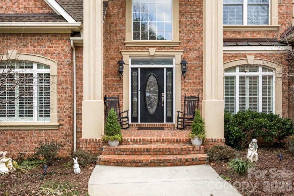 1221 Silver Arrow Court