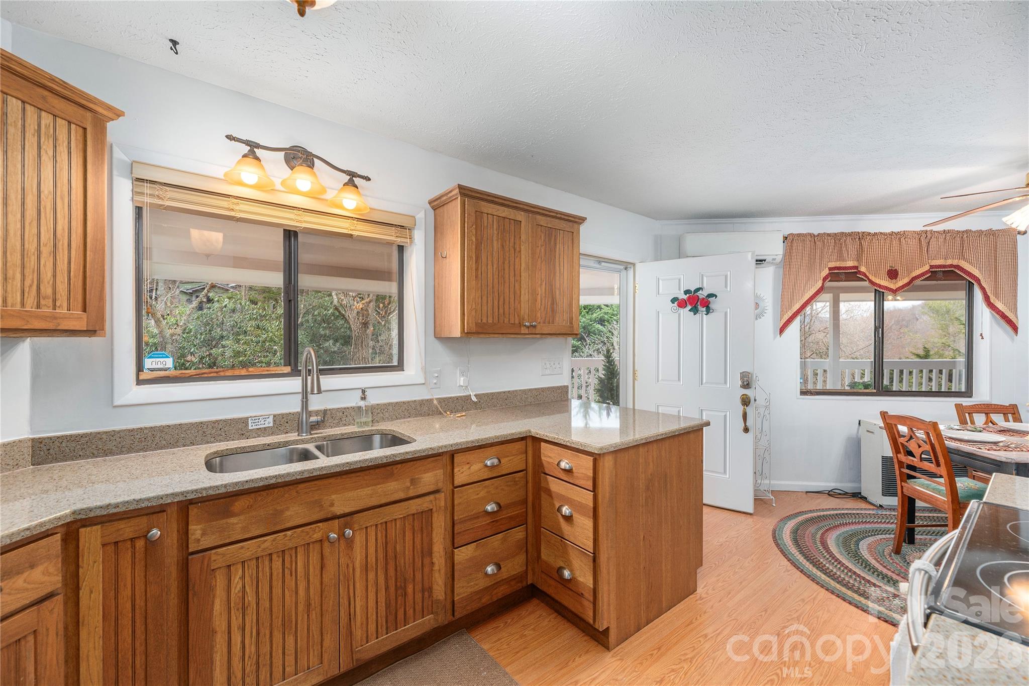 500 Apple Tree Court