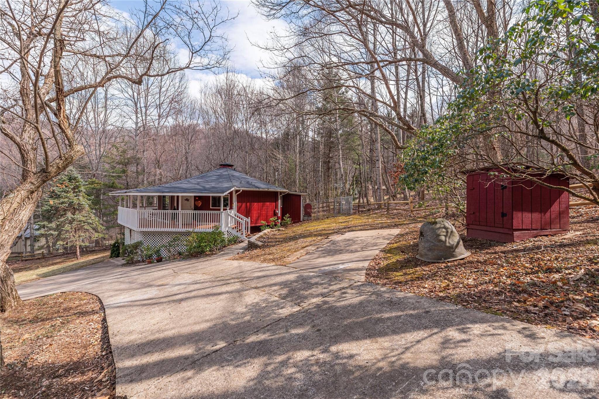 500 Apple Tree Court
