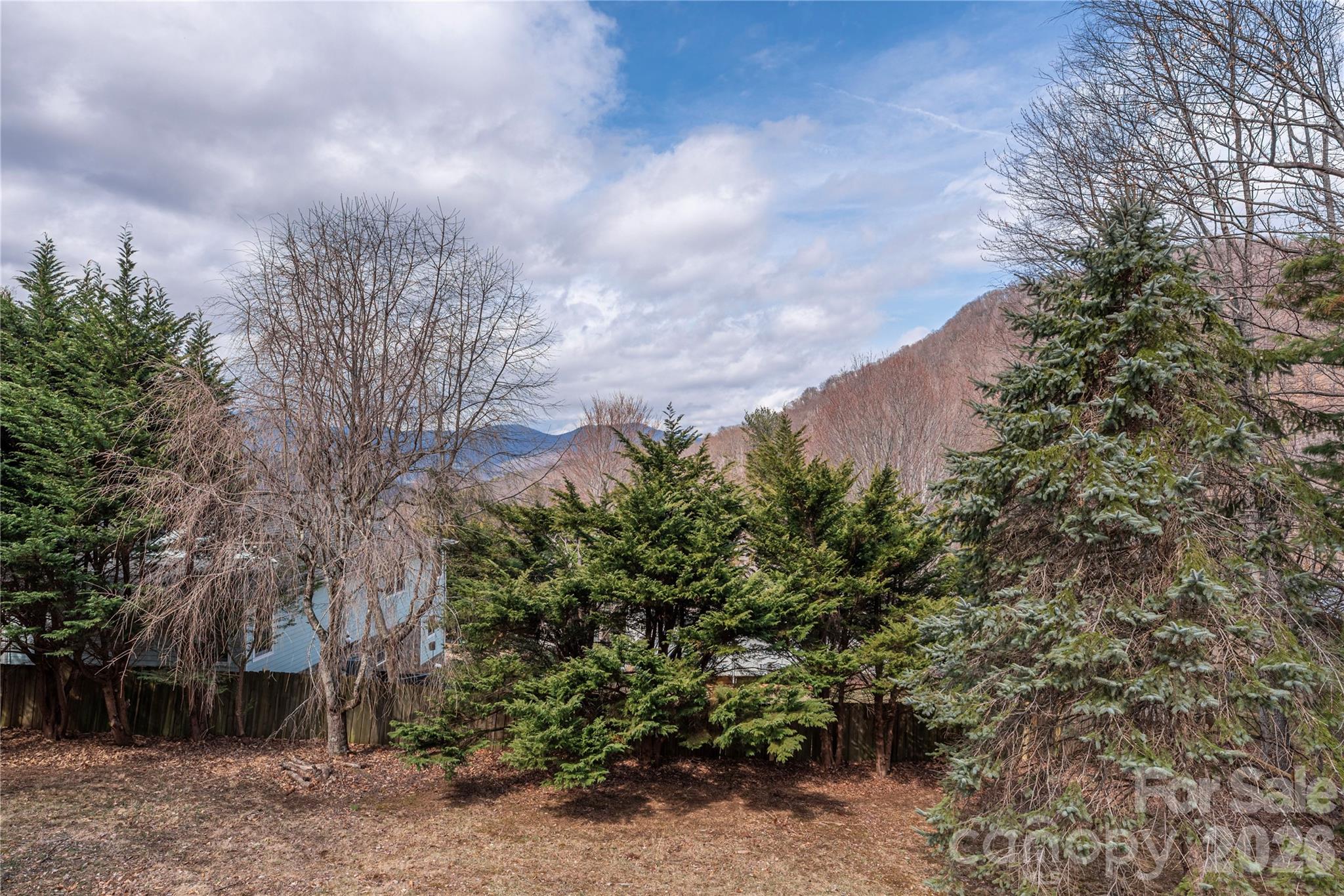 500 Apple Tree Court