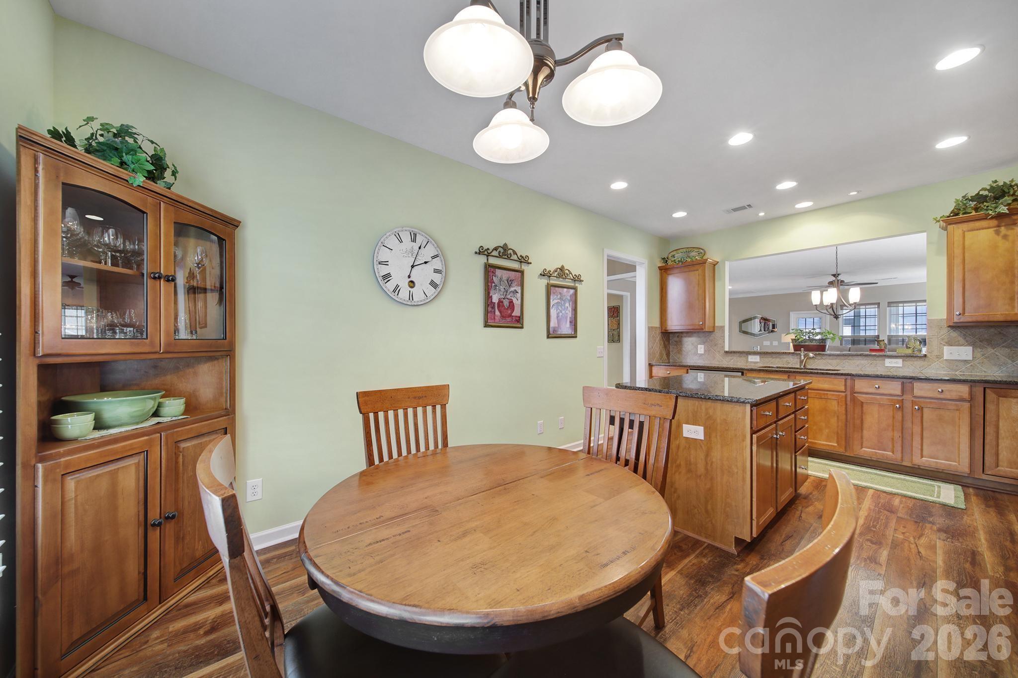 52083 Longspur Lane
