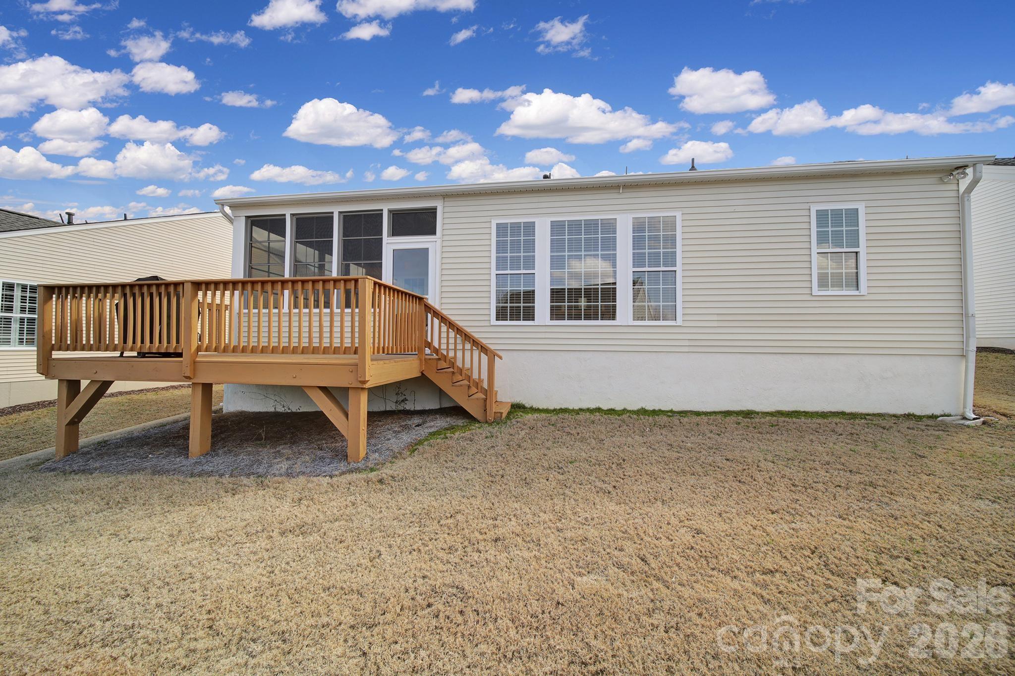 52083 Longspur Lane