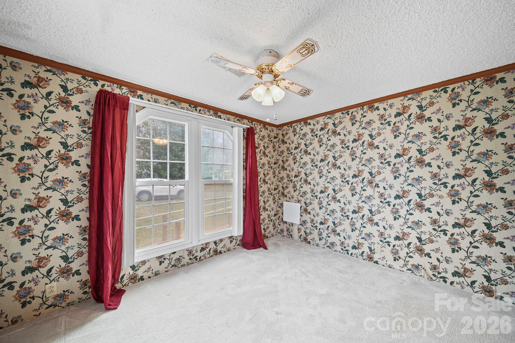 1015 Southwood Drive