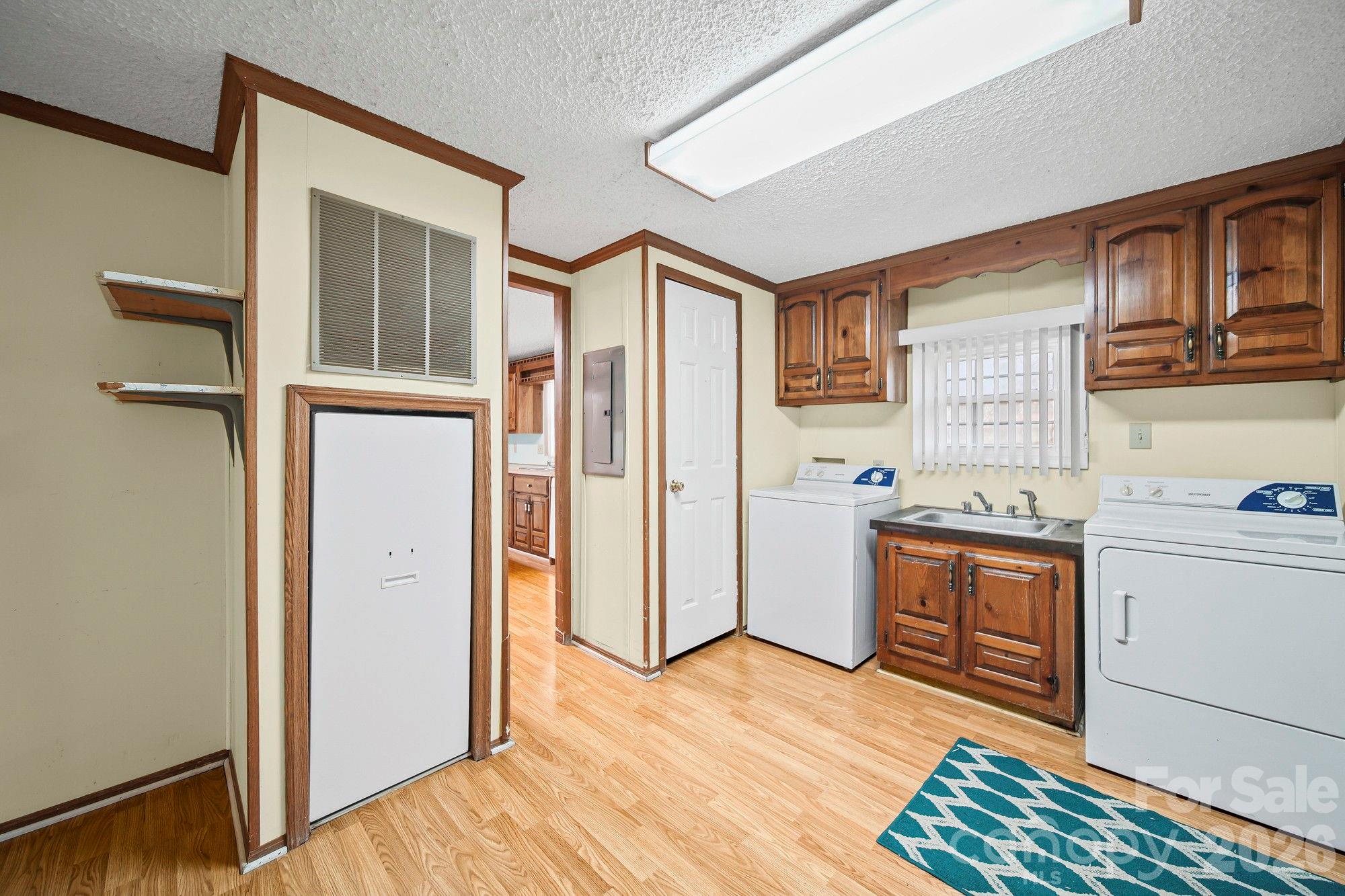 1015 Southwood Drive