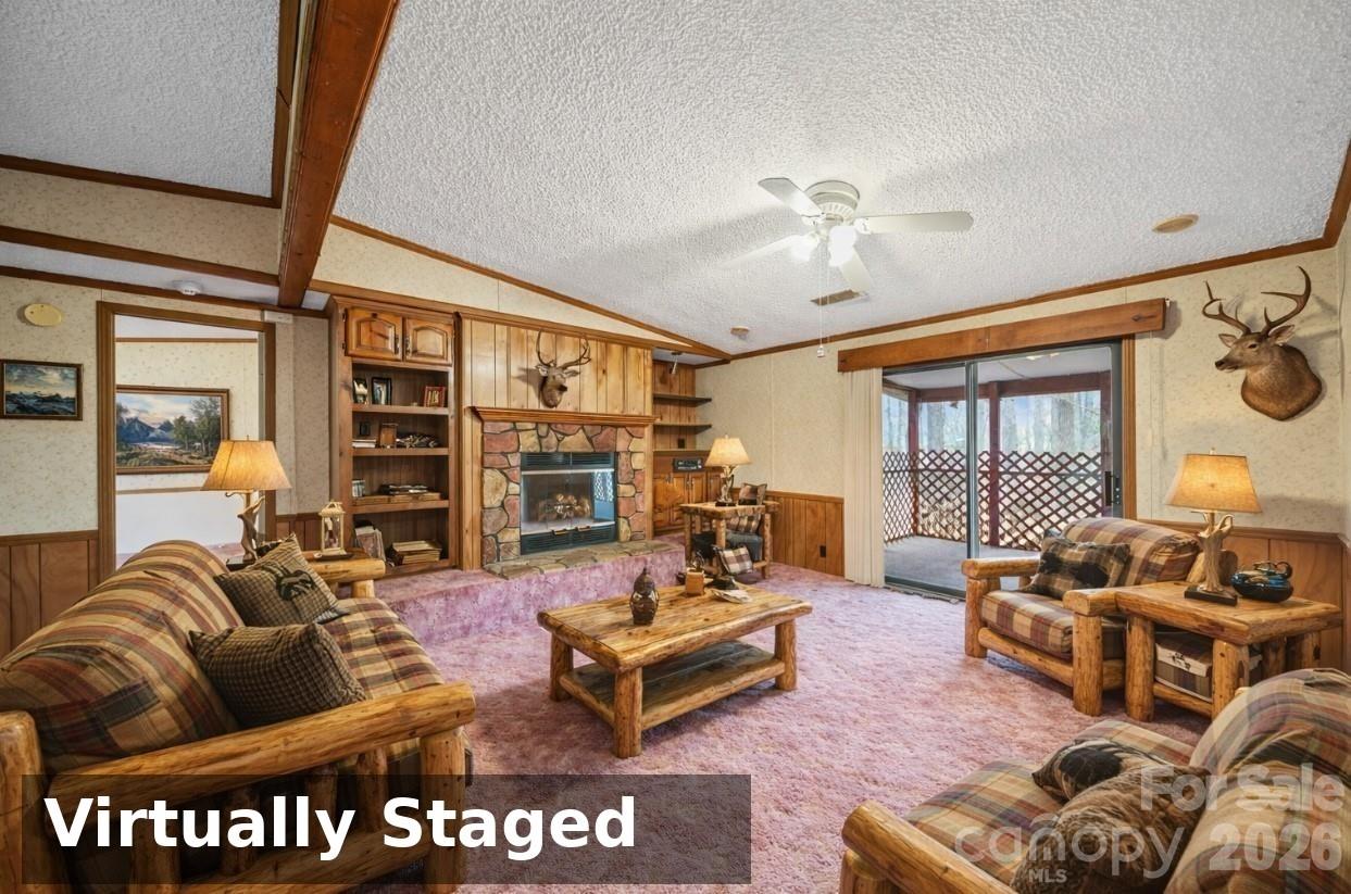 1015 Southwood Drive