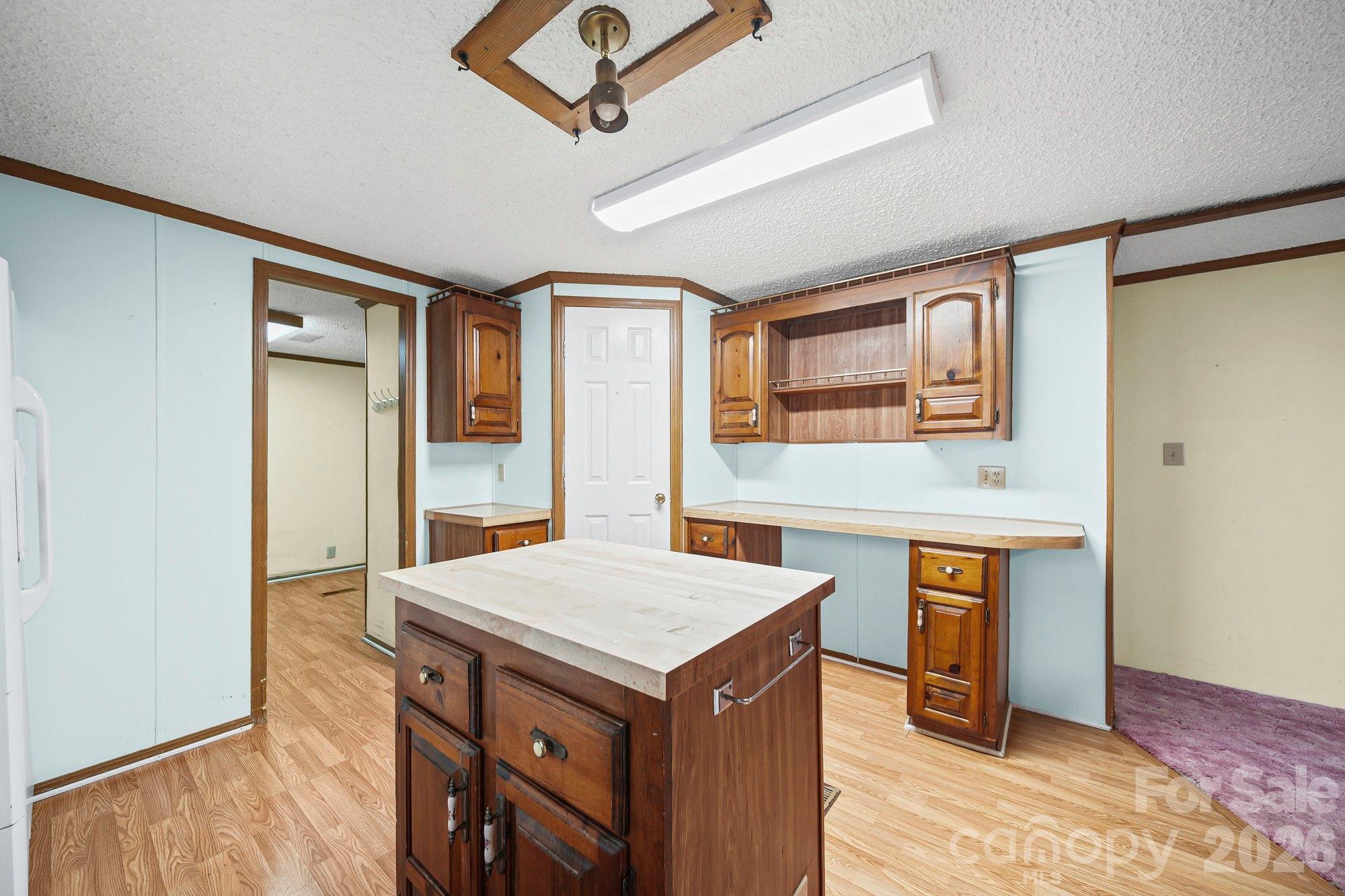 1015 Southwood Drive