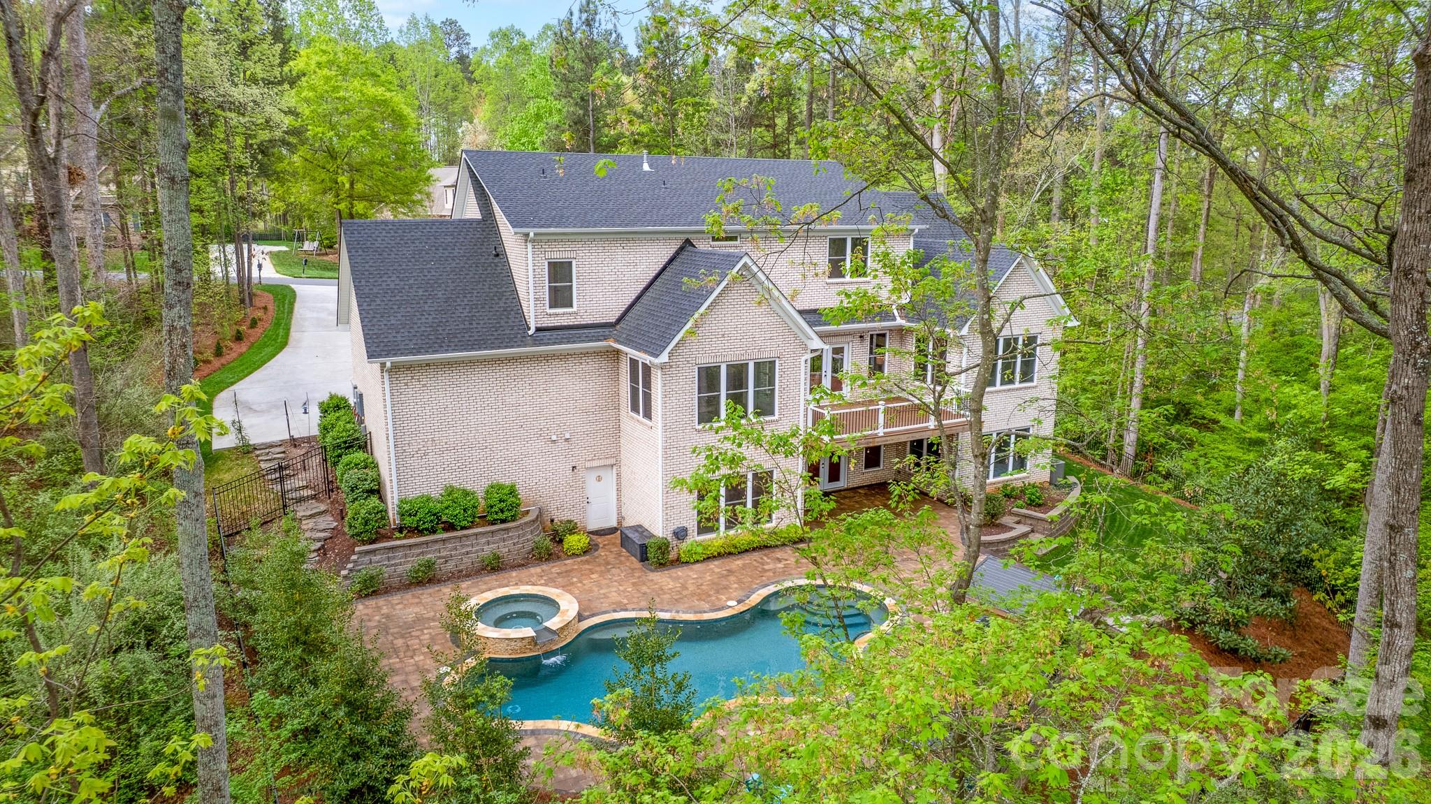 1616 Enon Court