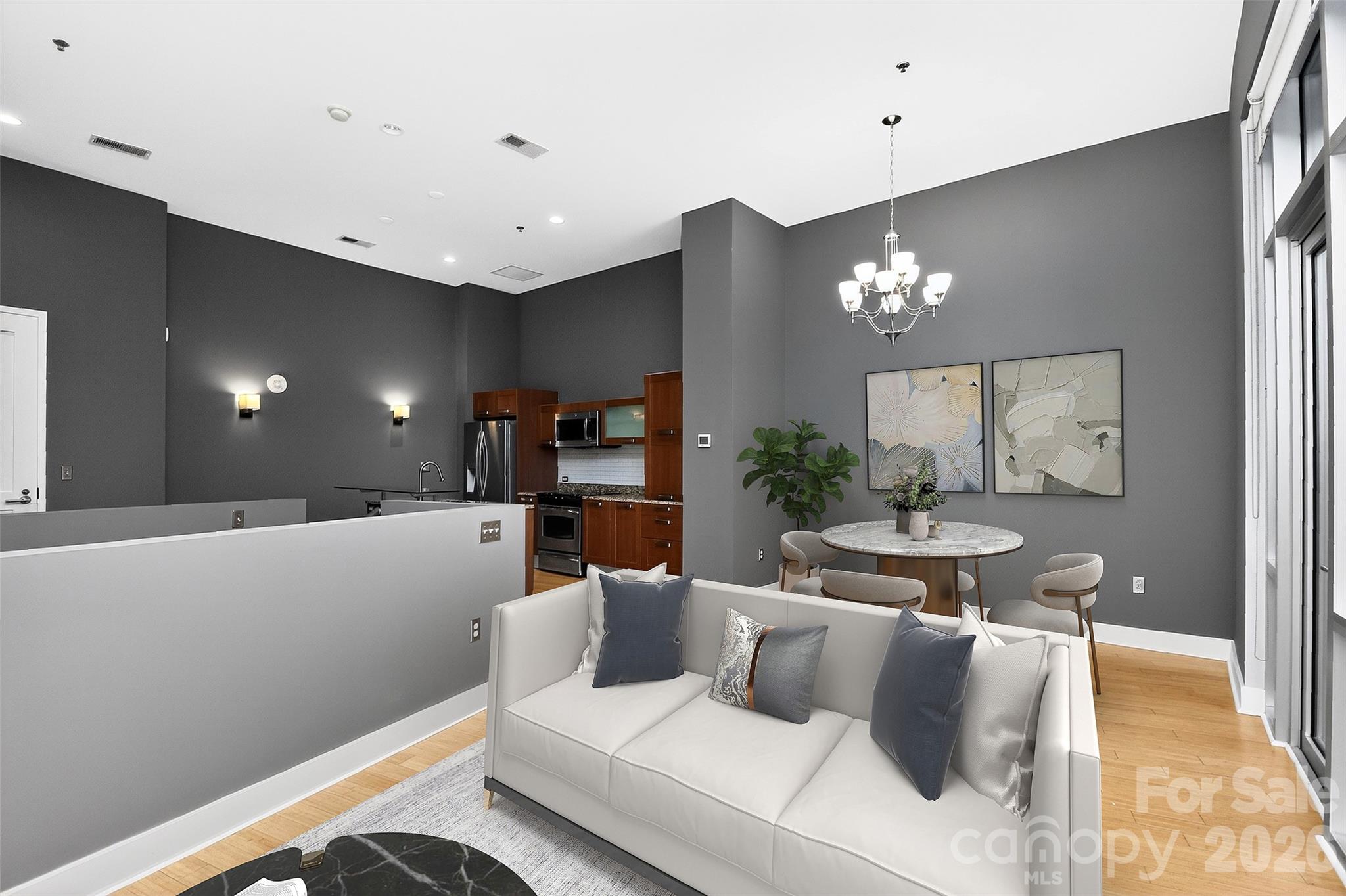 1133 Metropolitan Avenue Unit: 615