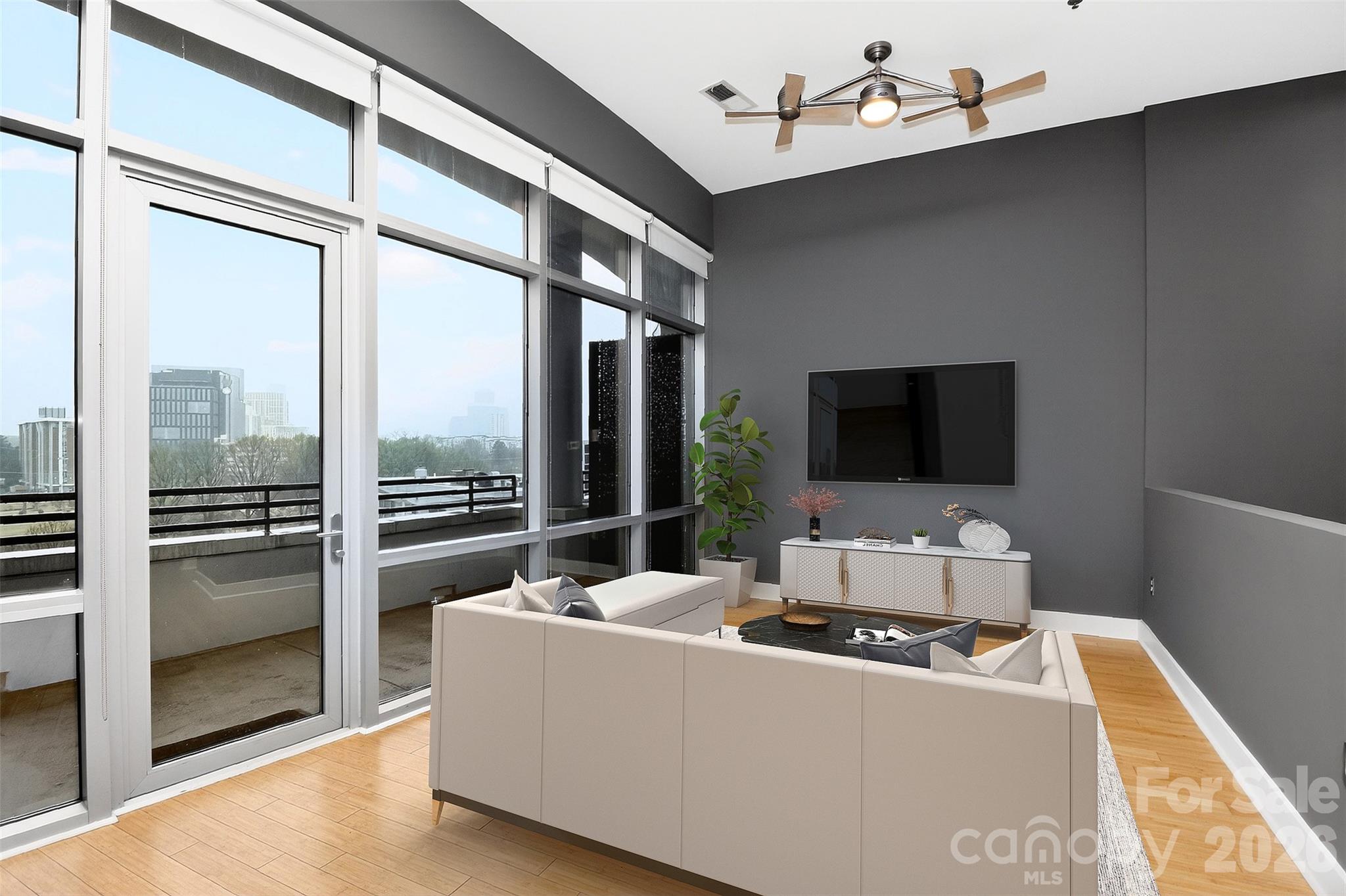 1133 Metropolitan Avenue Unit: 615