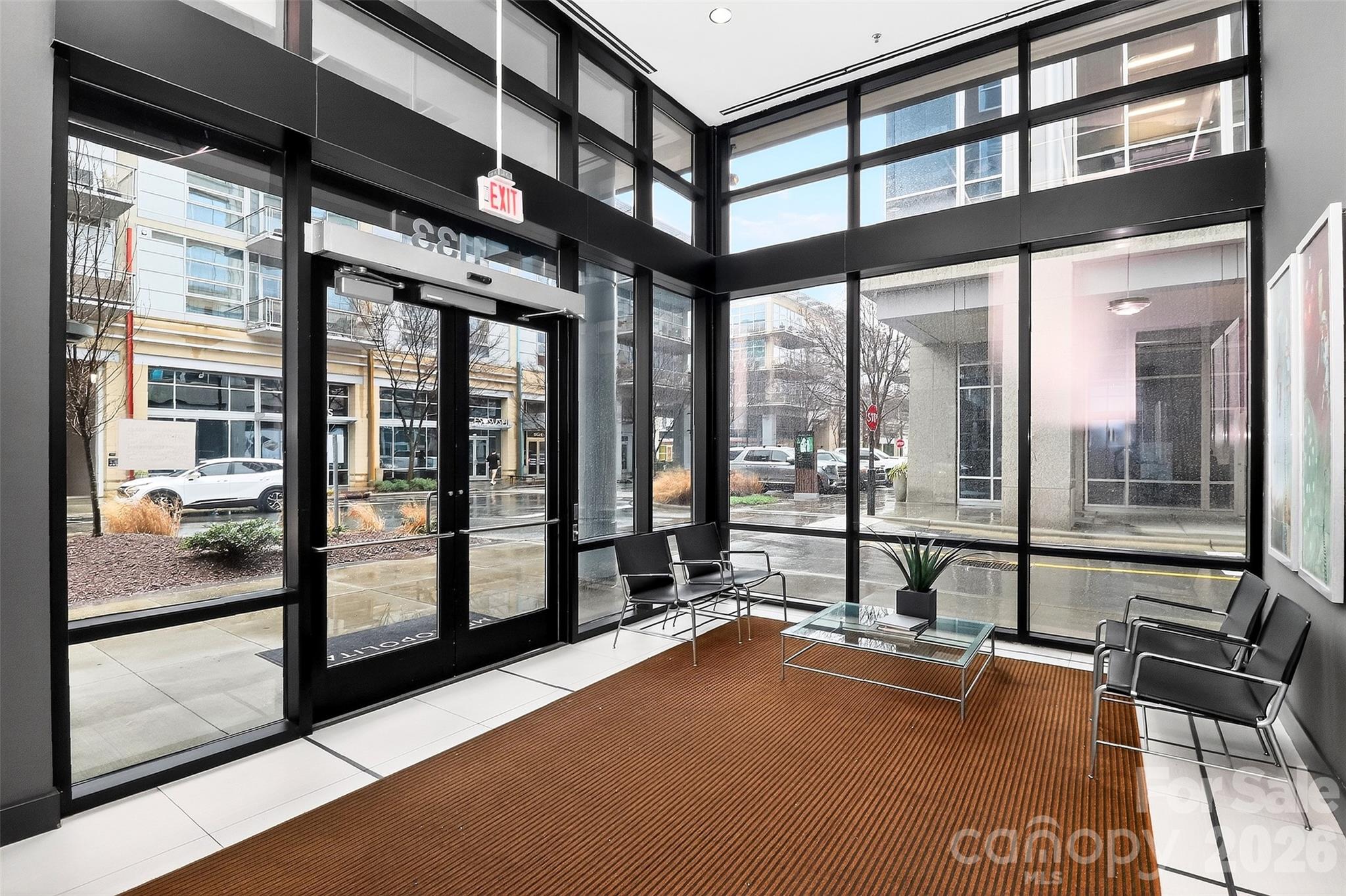 1133 Metropolitan Avenue Unit: 615