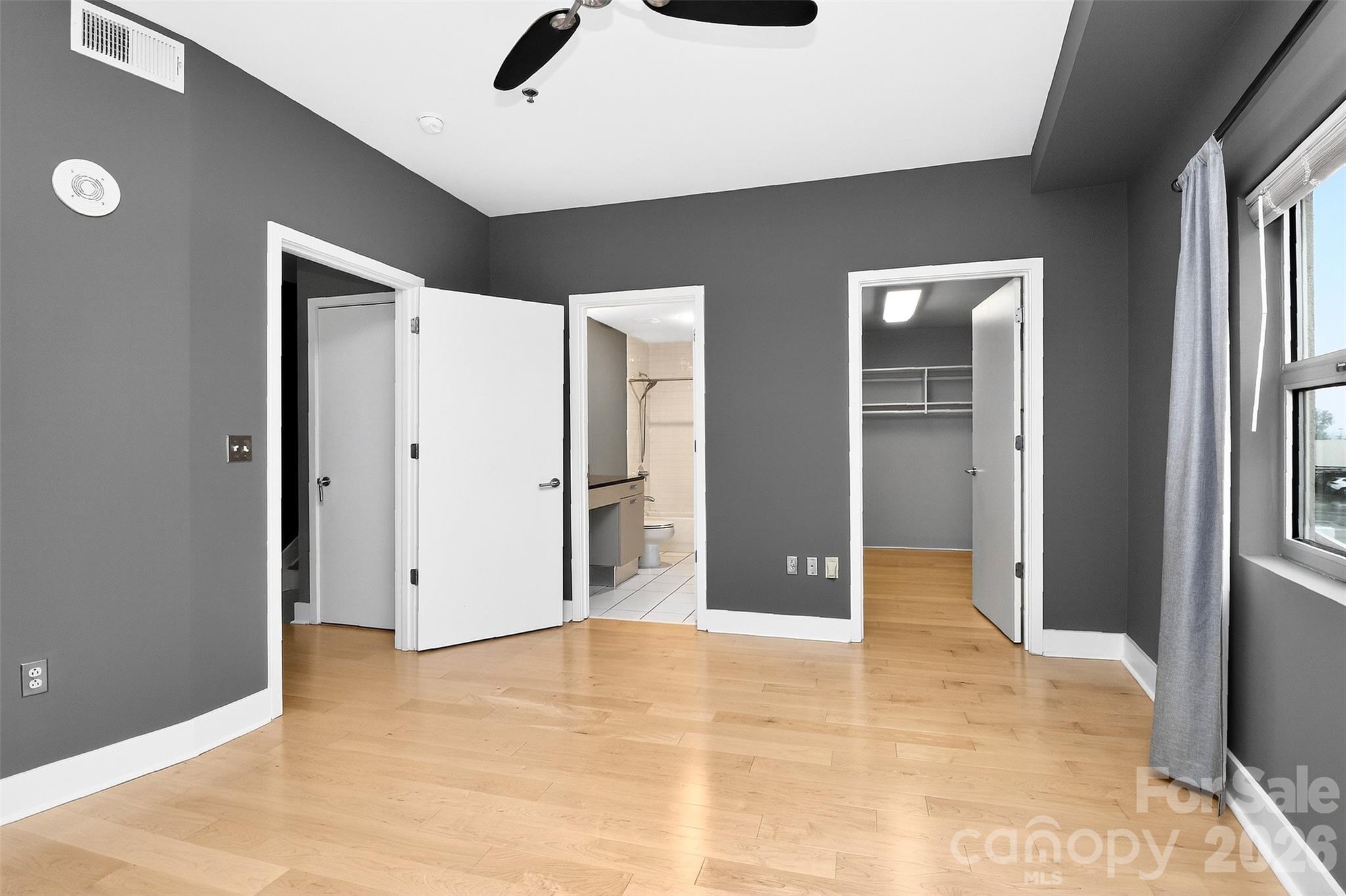 1133 Metropolitan Avenue Unit: 615