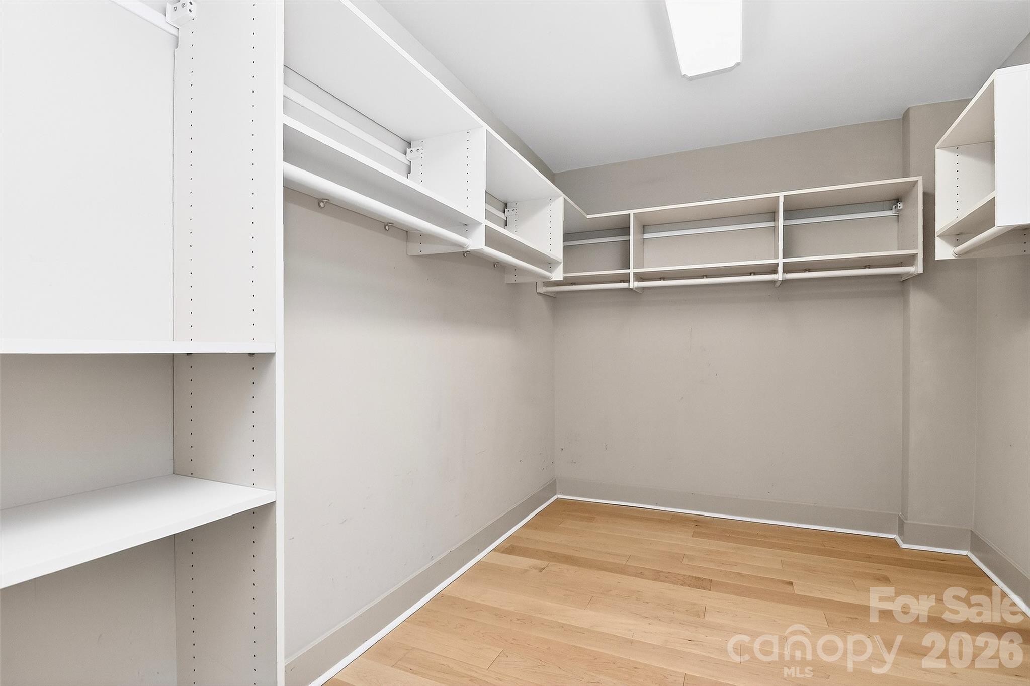 1133 Metropolitan Avenue Unit: 615