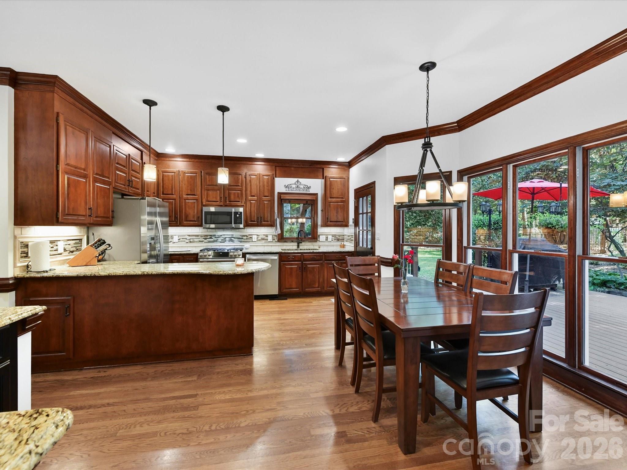 8715 Cahill Lane