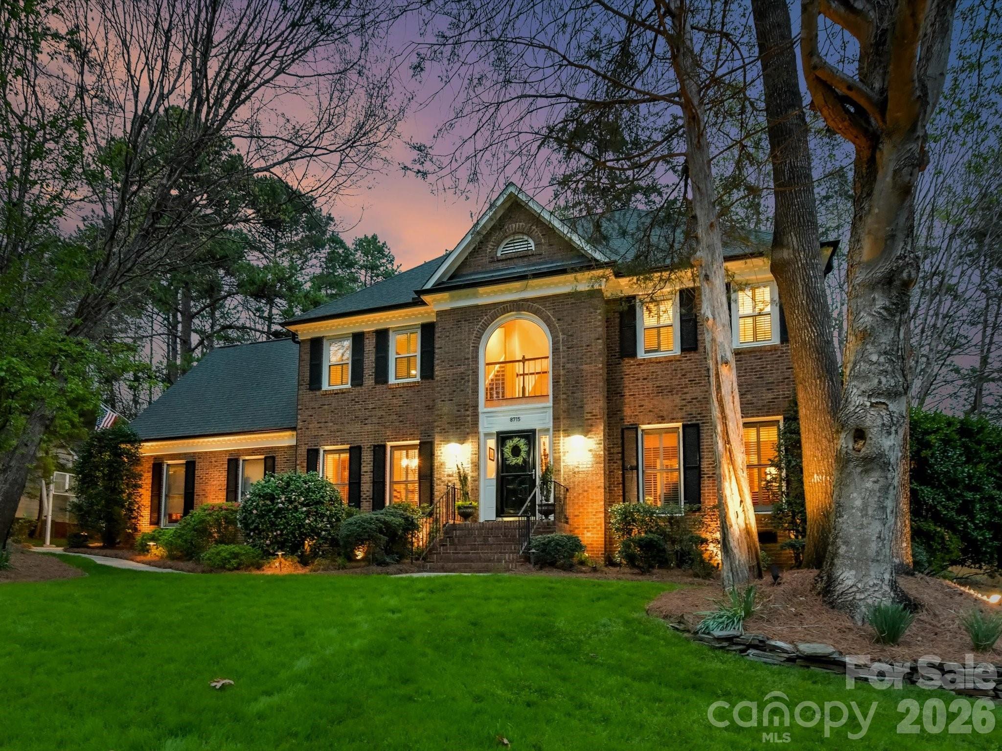 8715 Cahill Lane