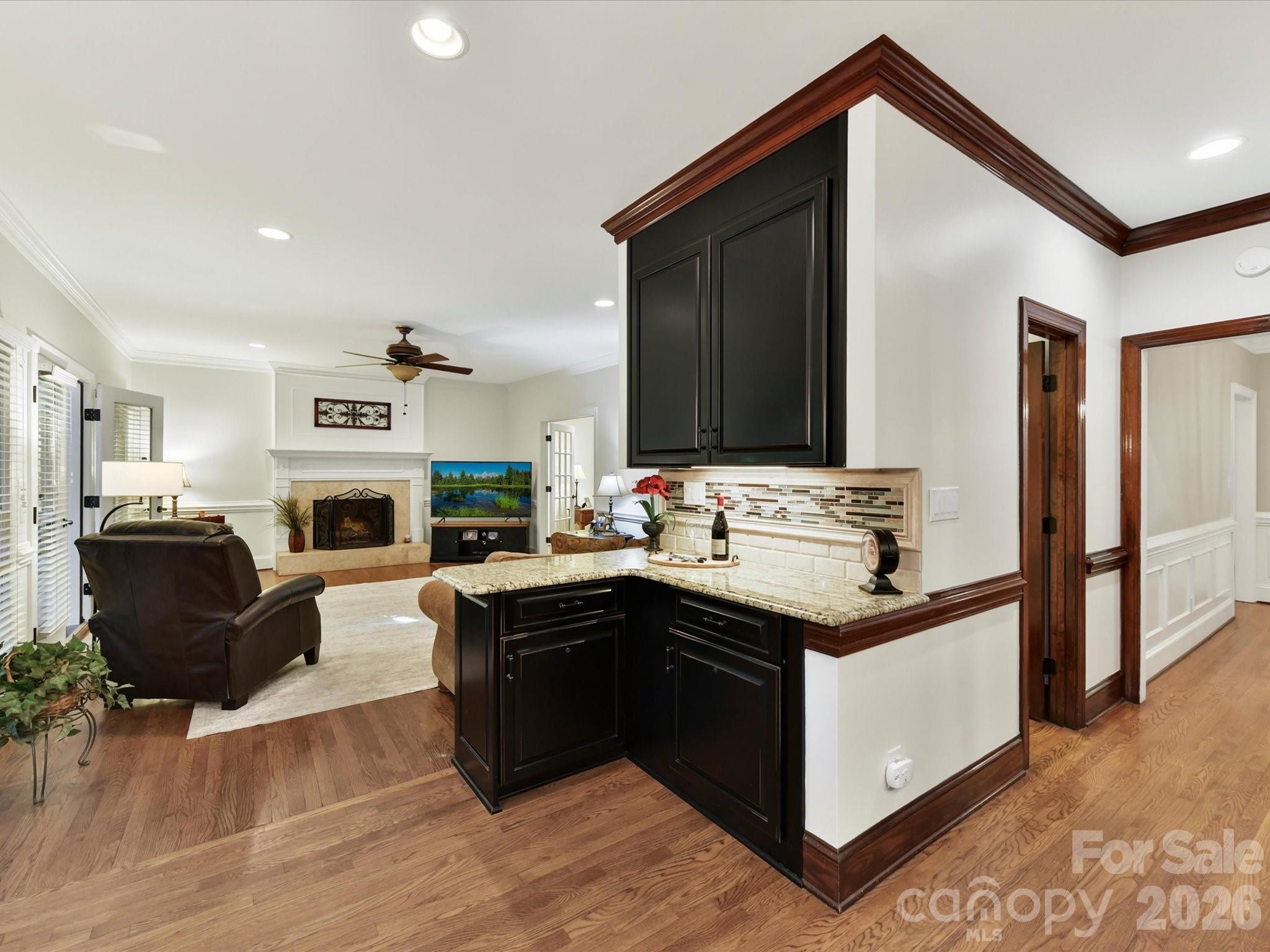 8715 Cahill Lane