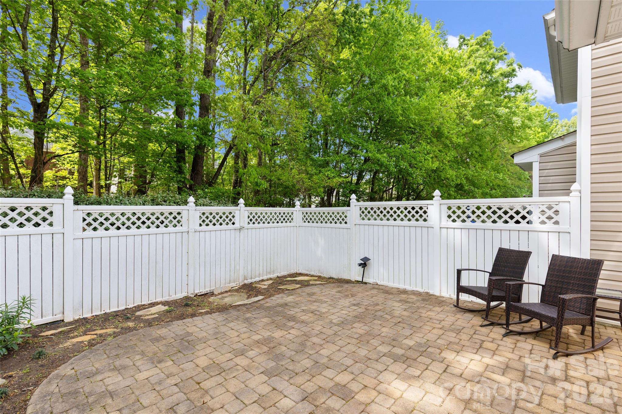 8733 Robinson Forest Drive