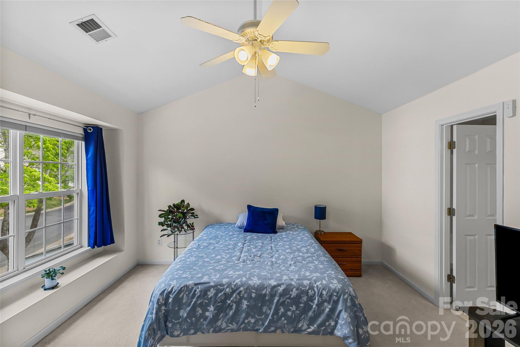 8733 Robinson Forest Drive