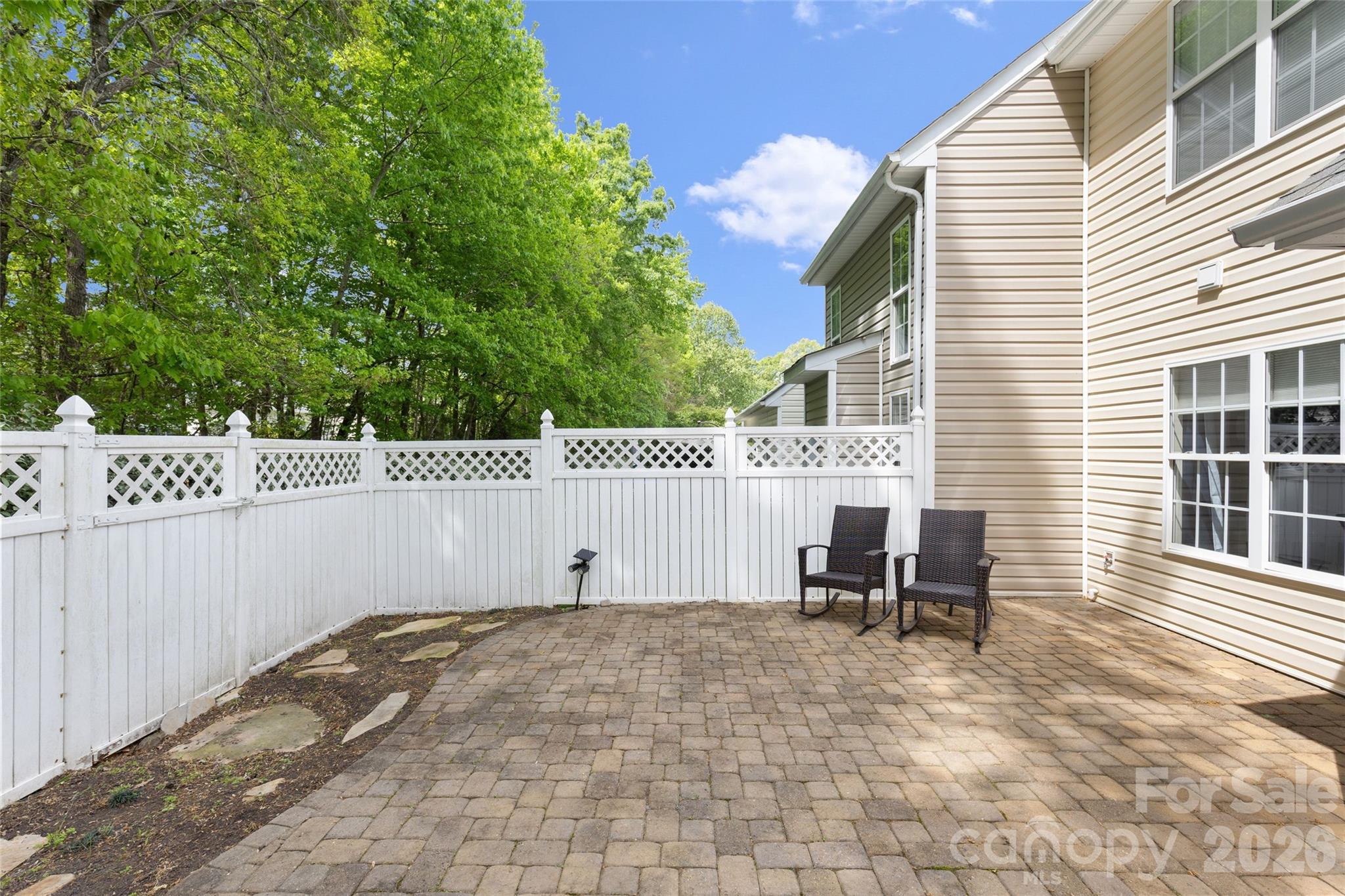 8733 Robinson Forest Drive