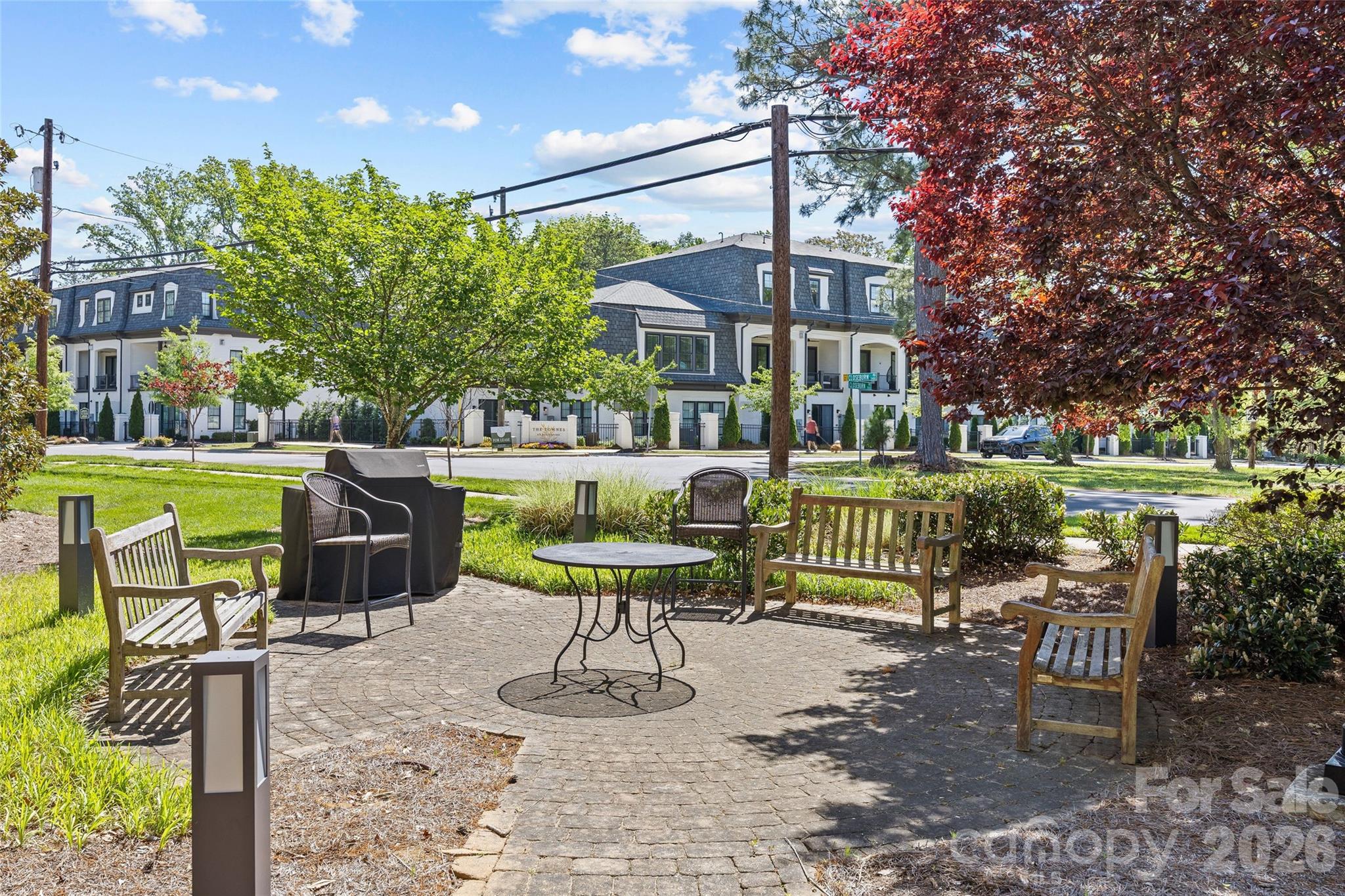 5425 Closeburn Road Unit: 215
