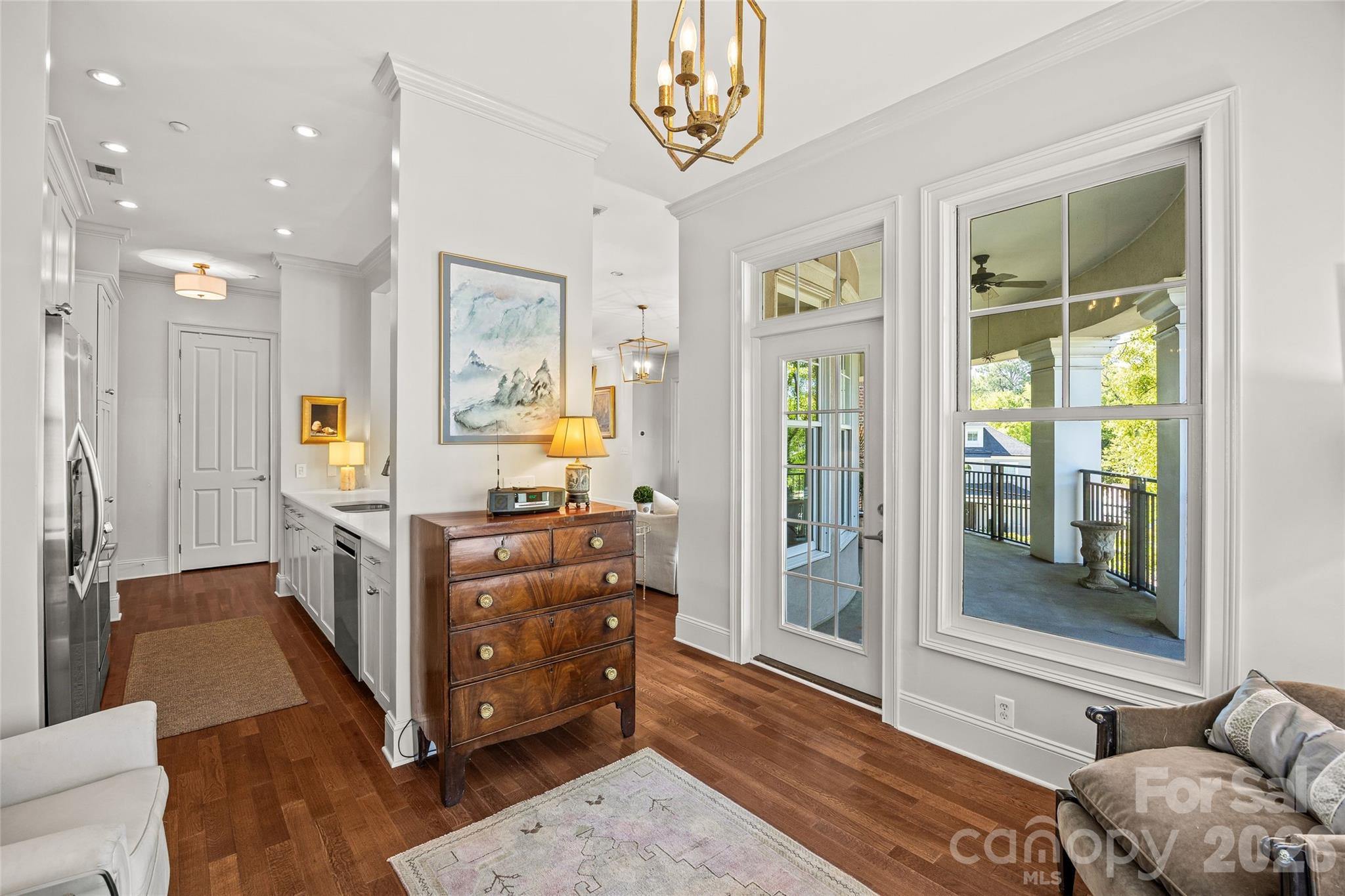 5425 Closeburn Road Unit: 215