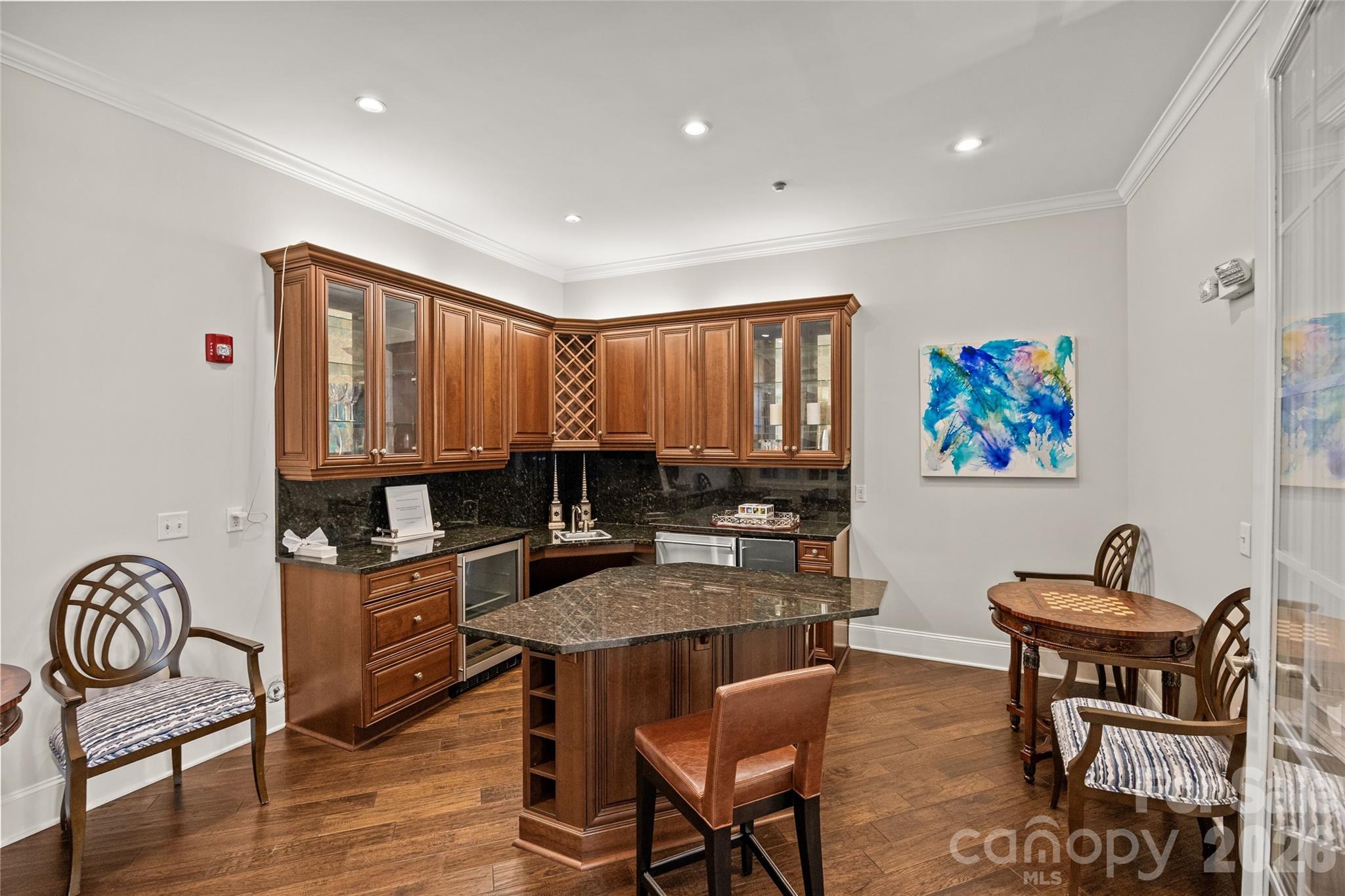 5425 Closeburn Road Unit: 215