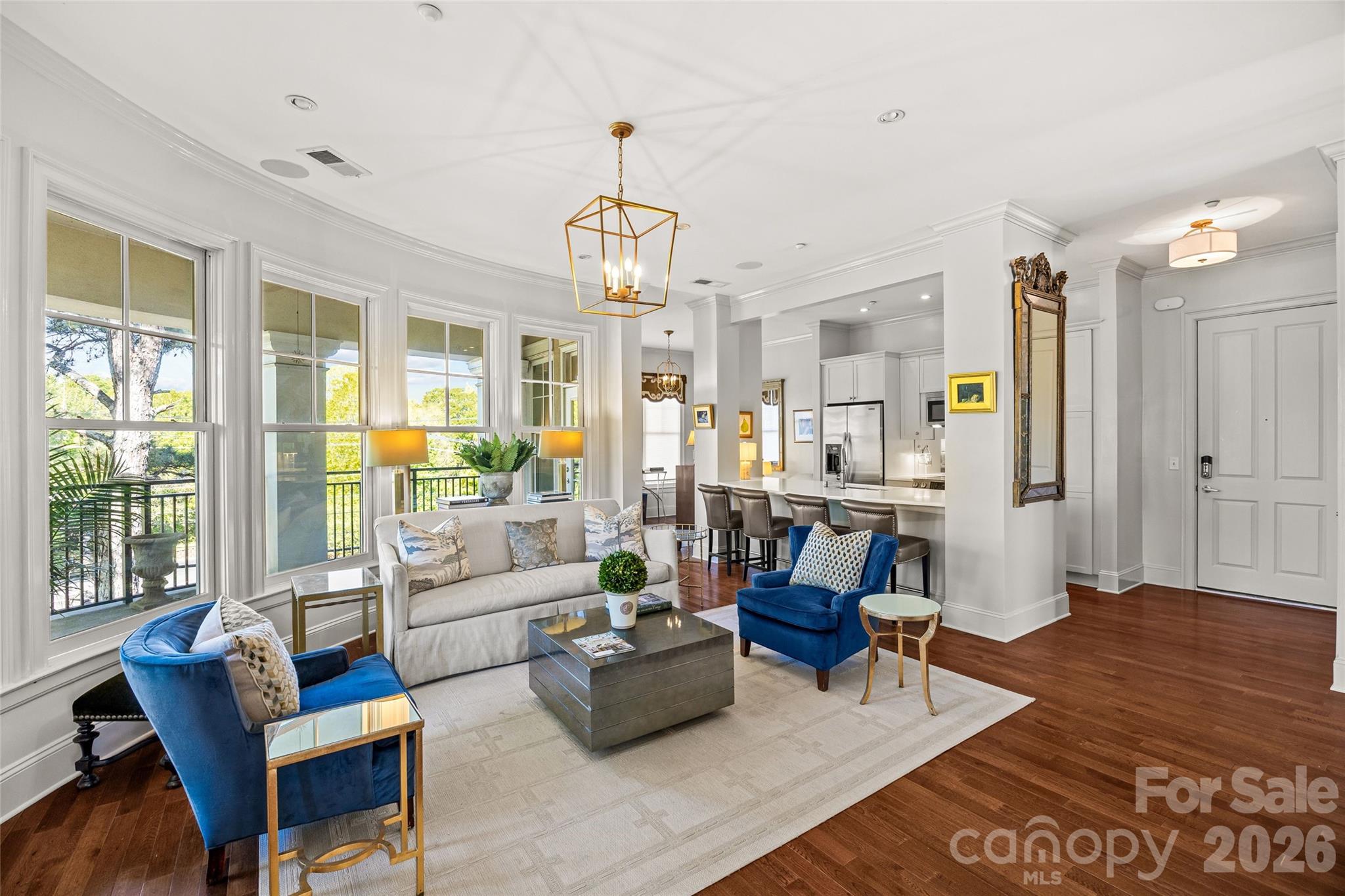5425 Closeburn Road Unit: 215
