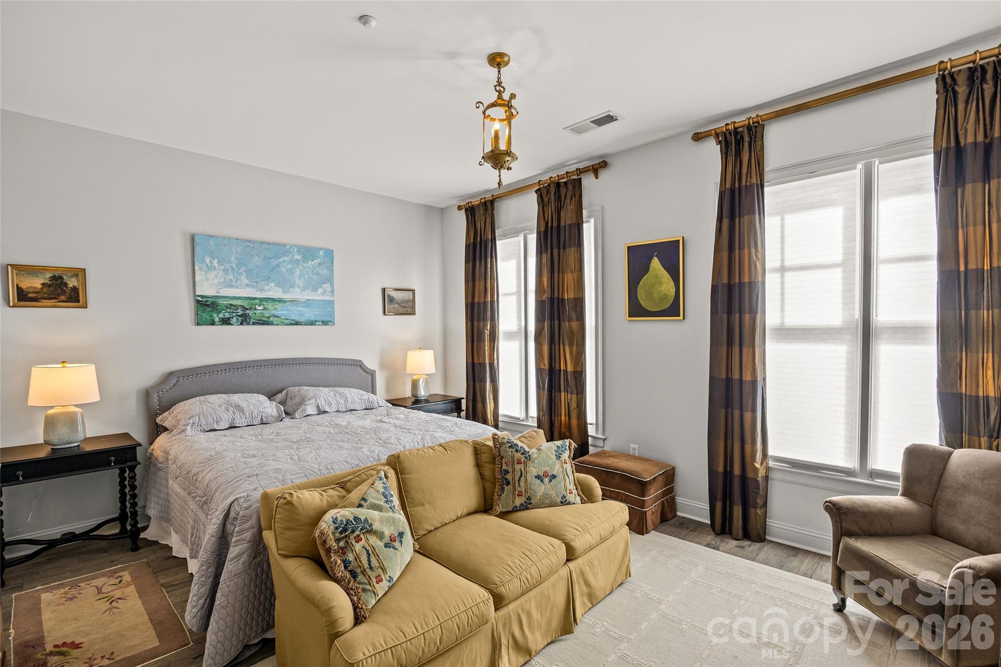 5425 Closeburn Road Unit: 215