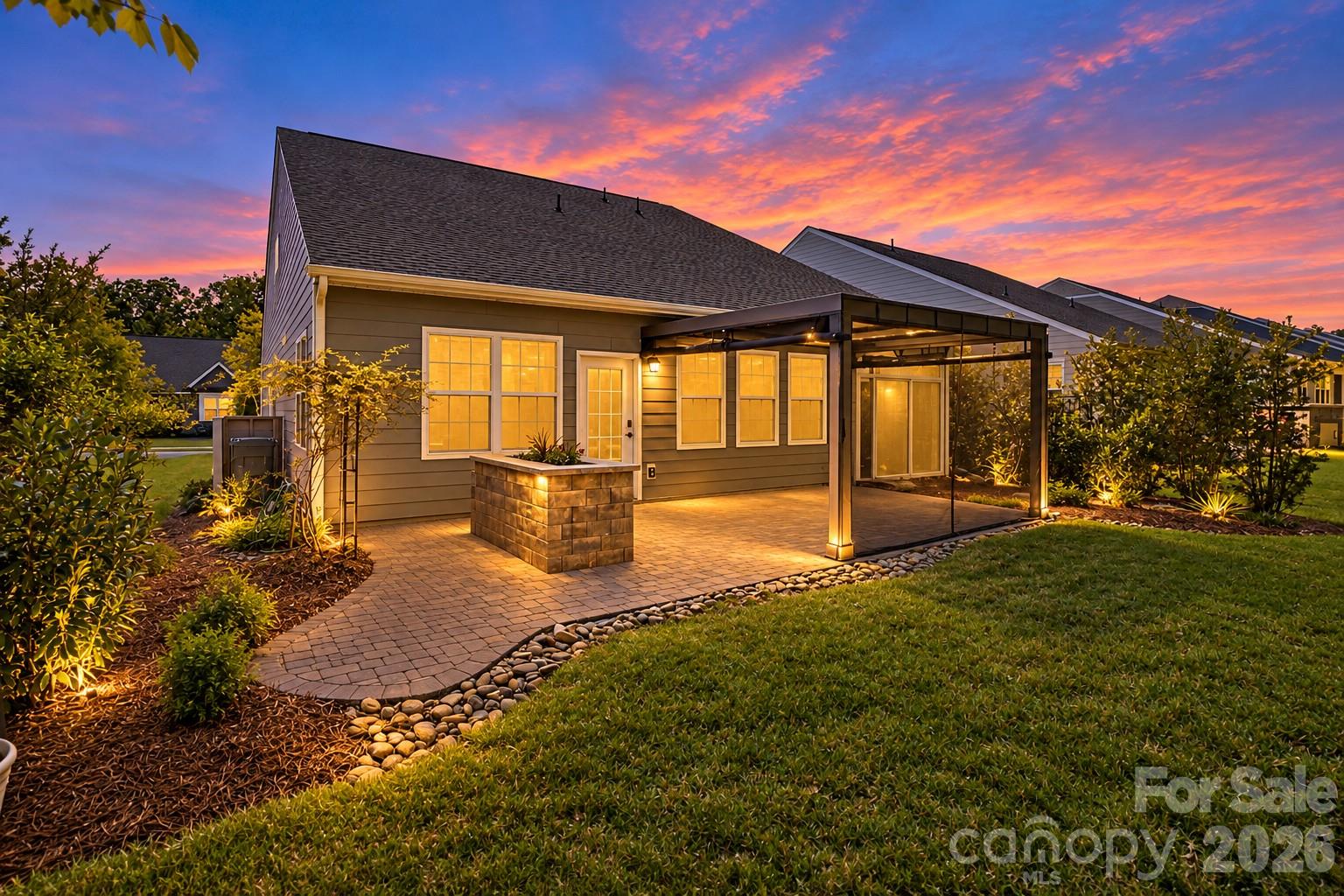 124 Van Gogh Trail