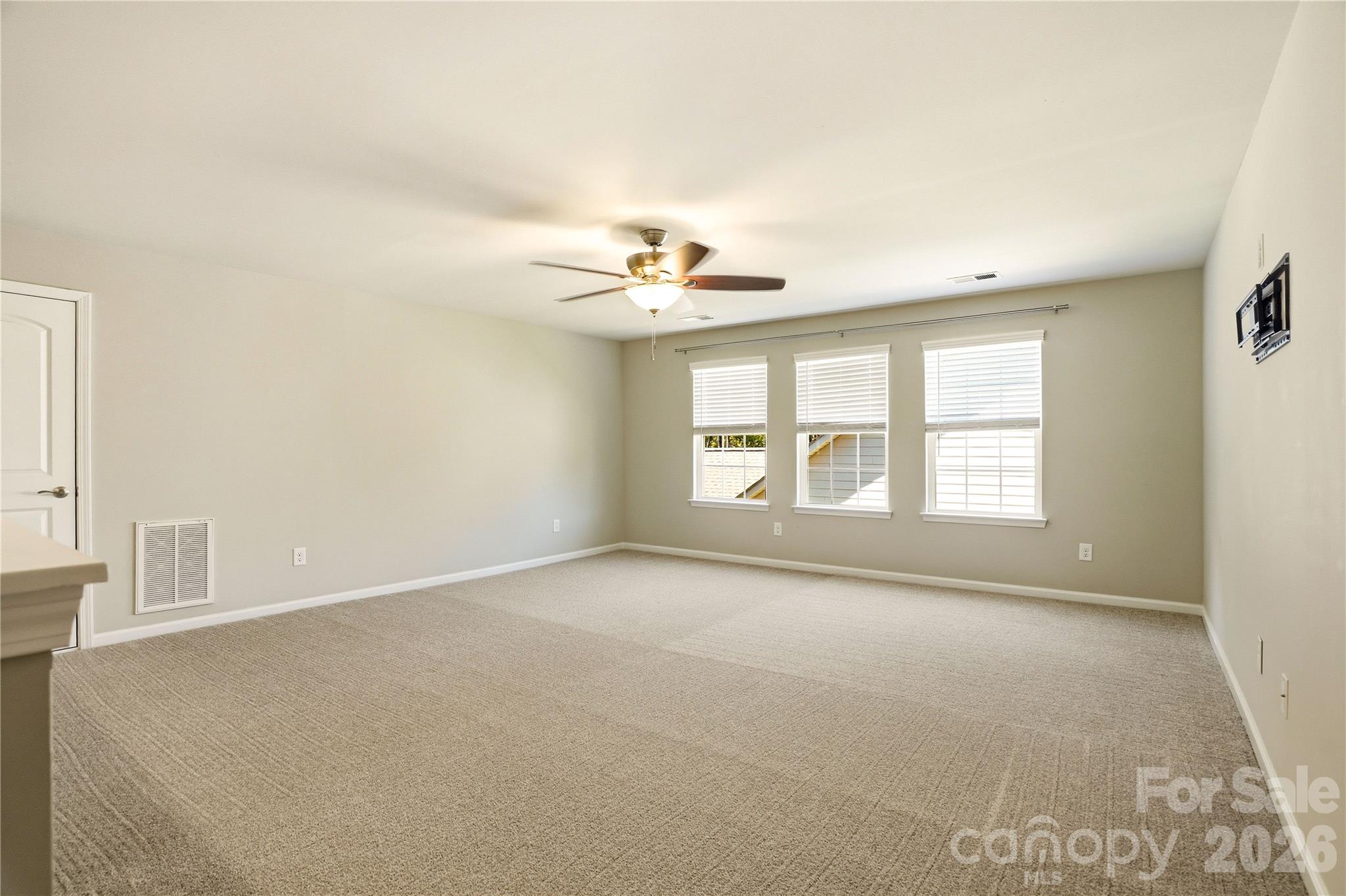124 Van Gogh Trail