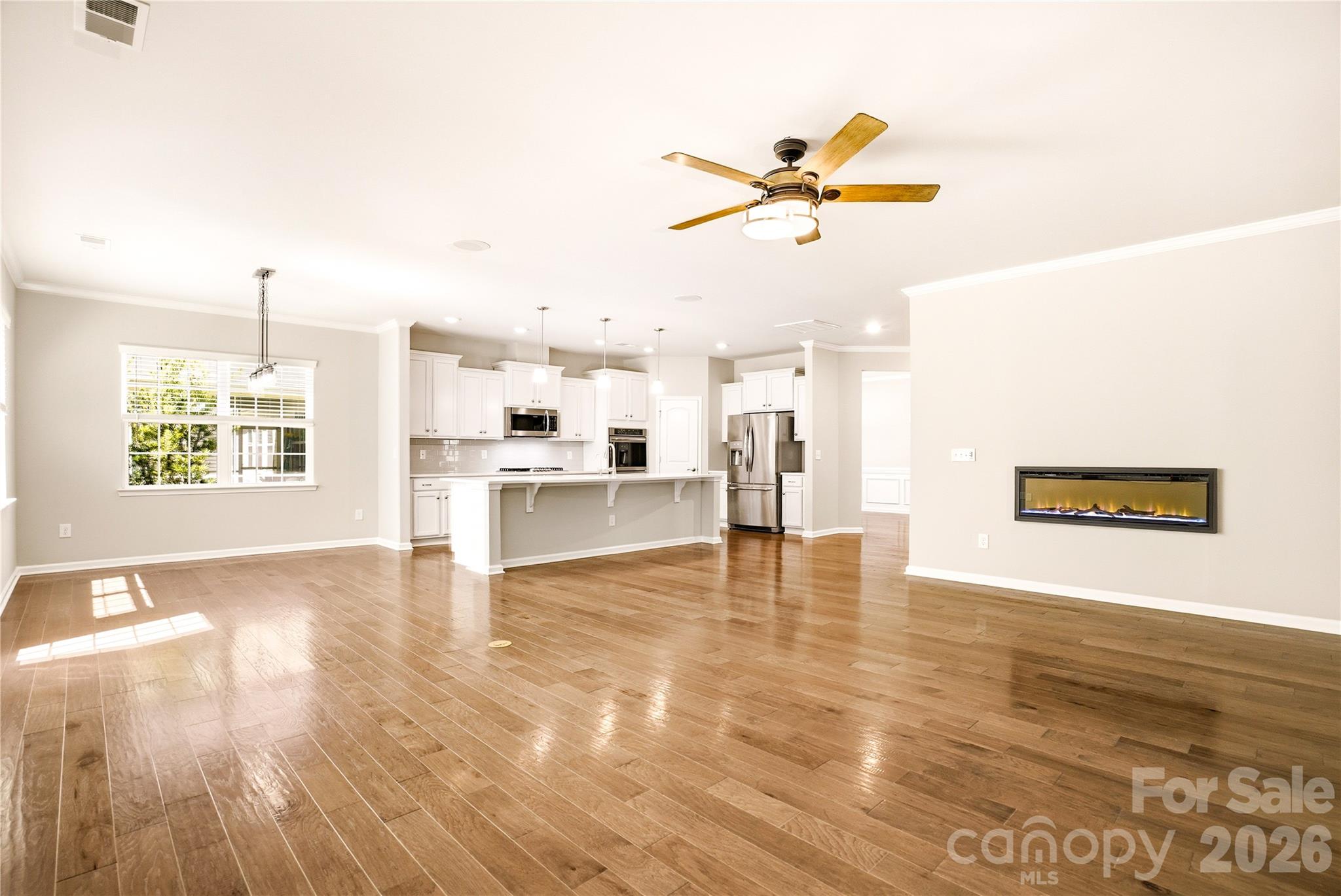 124 Van Gogh Trail