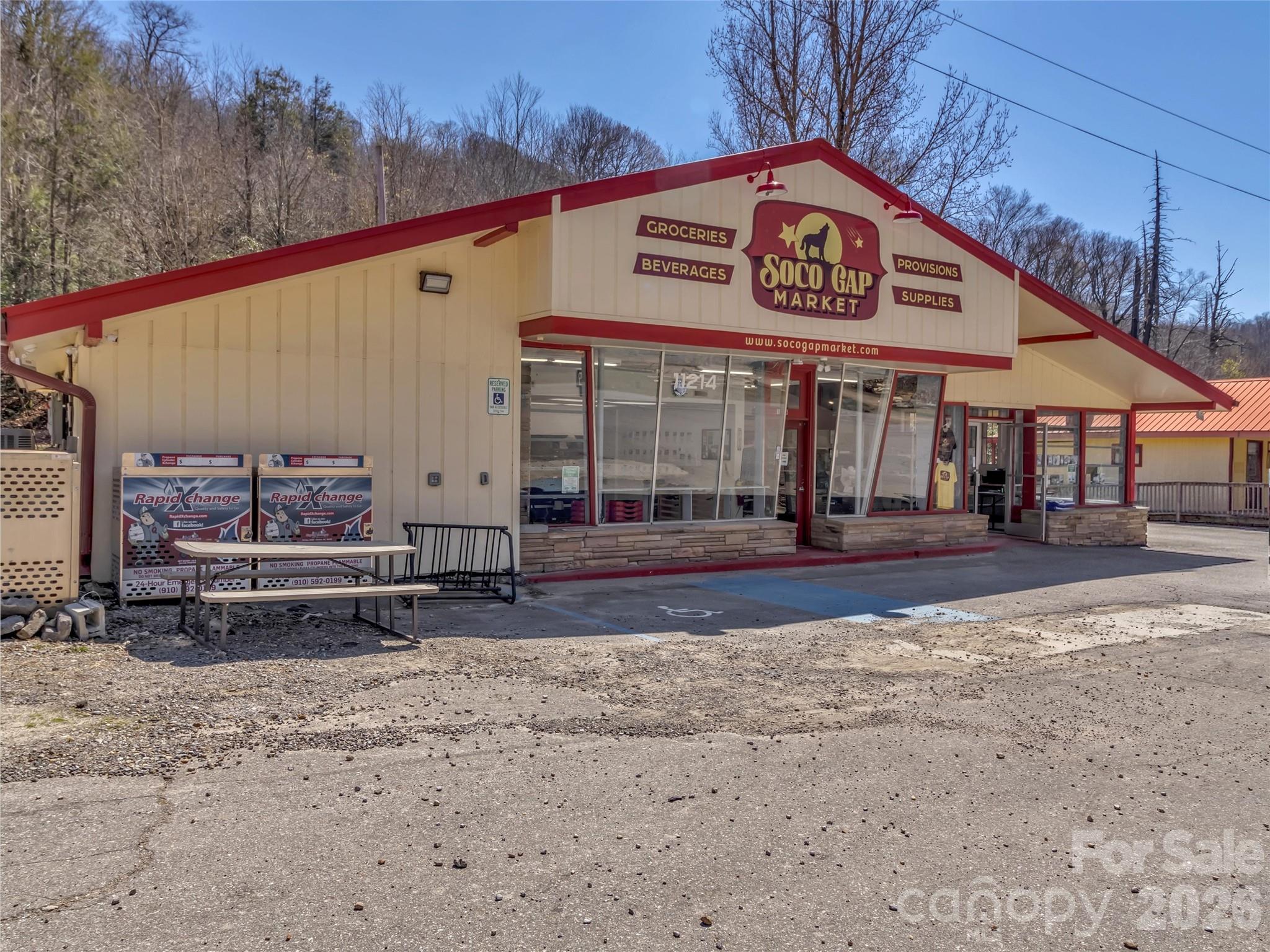 11214 US 19 Highway N
