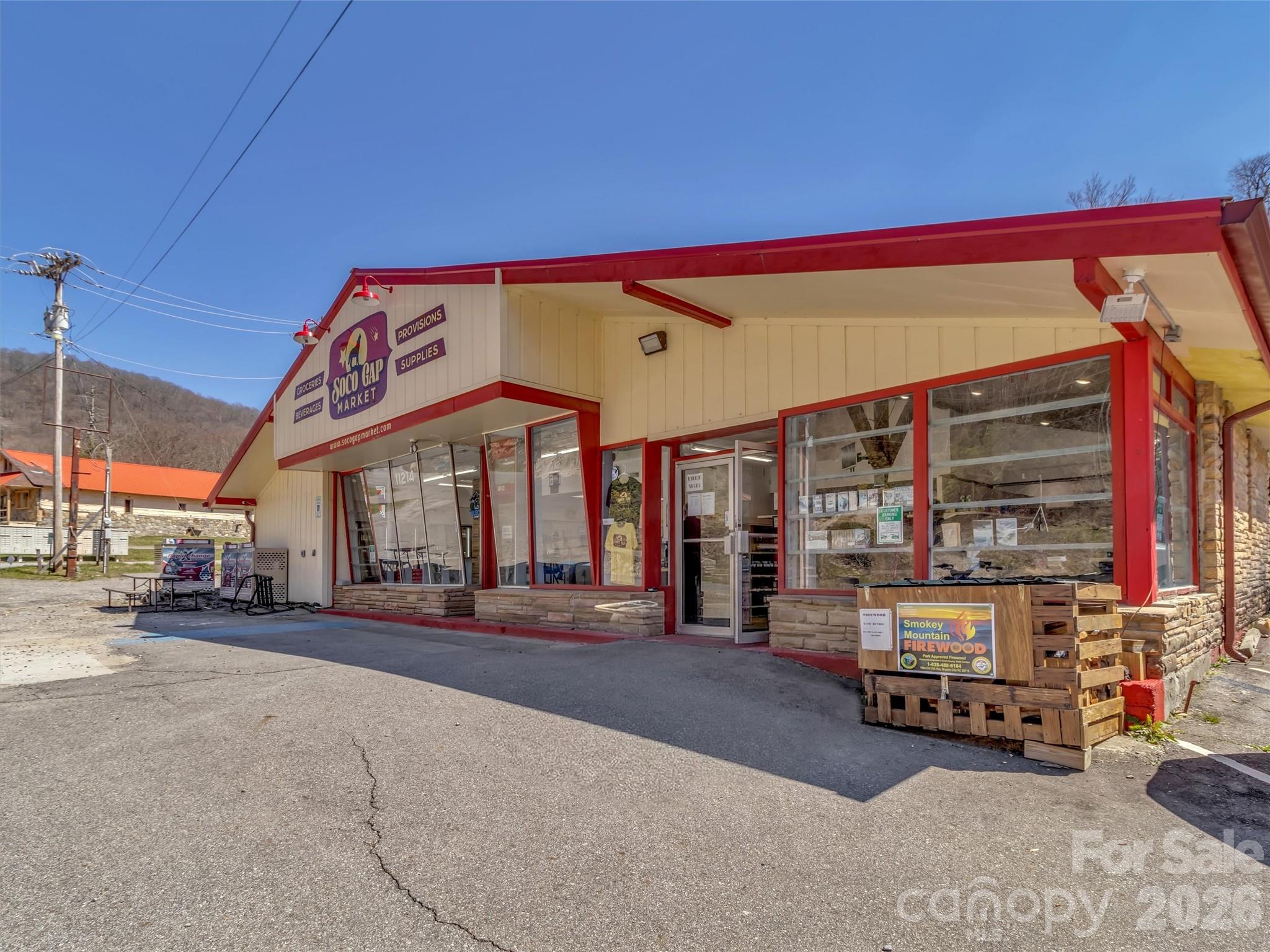 11214 US 19 Highway N